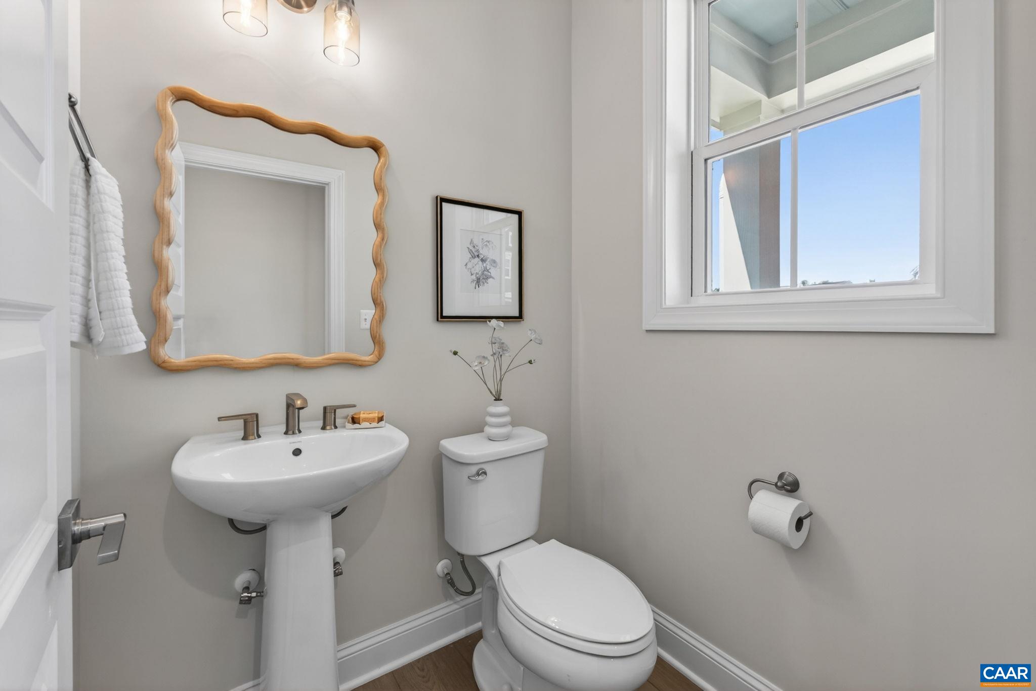 1198 Sablewood Dr, Charlottesville, VA 22911 — photo 6