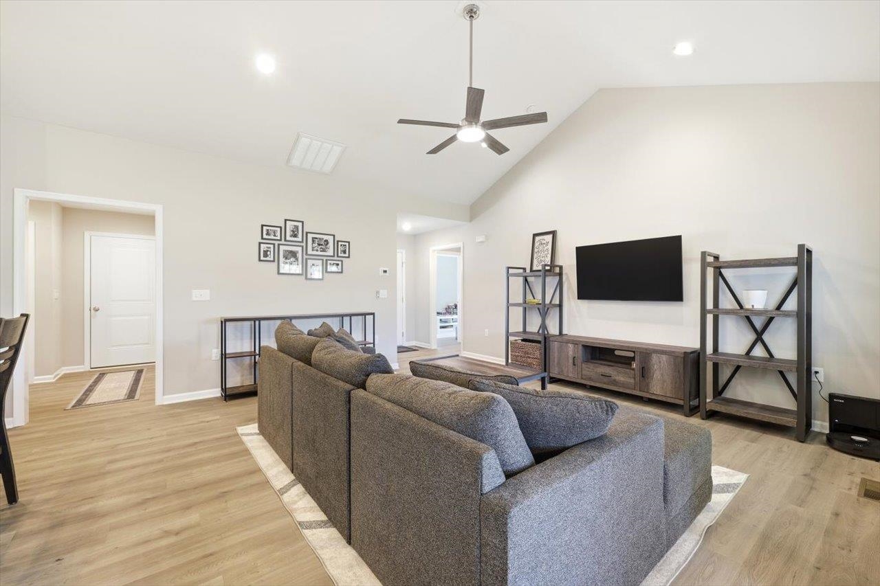 201 Spring Run Ln, Waynesboro, VA 22980 — photo 6