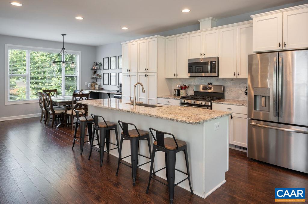 148 Junction Ln, Charlottesville, VA 22902 — photo 4