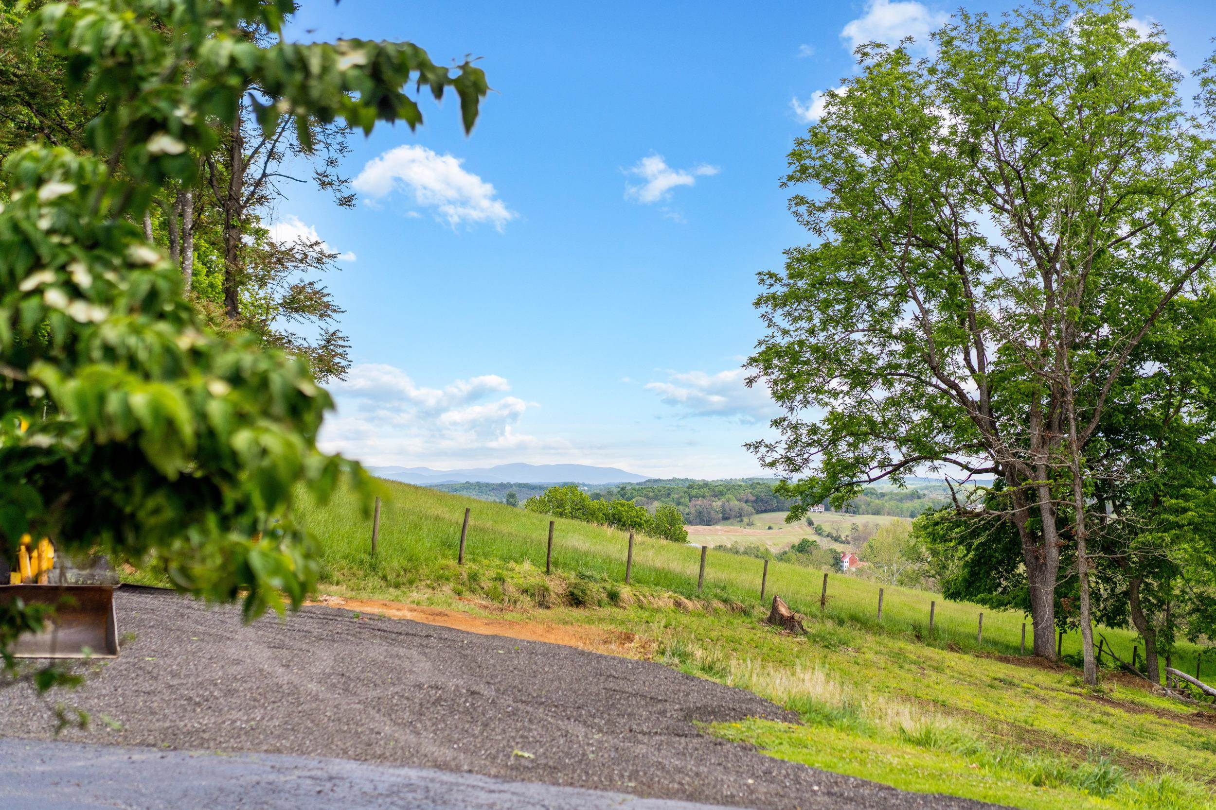 30 Scenic View Dr, Swoope, VA 24479 — photo 2