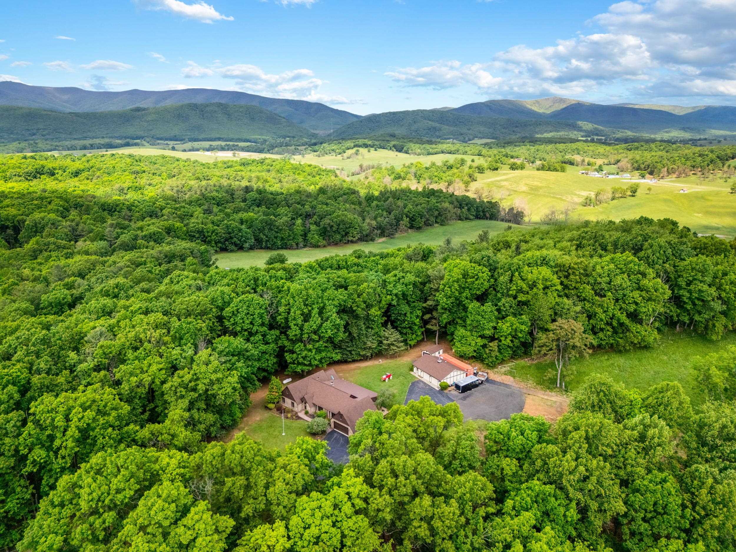 30 Scenic View Dr, Swoope, VA 24479 — photo 6
