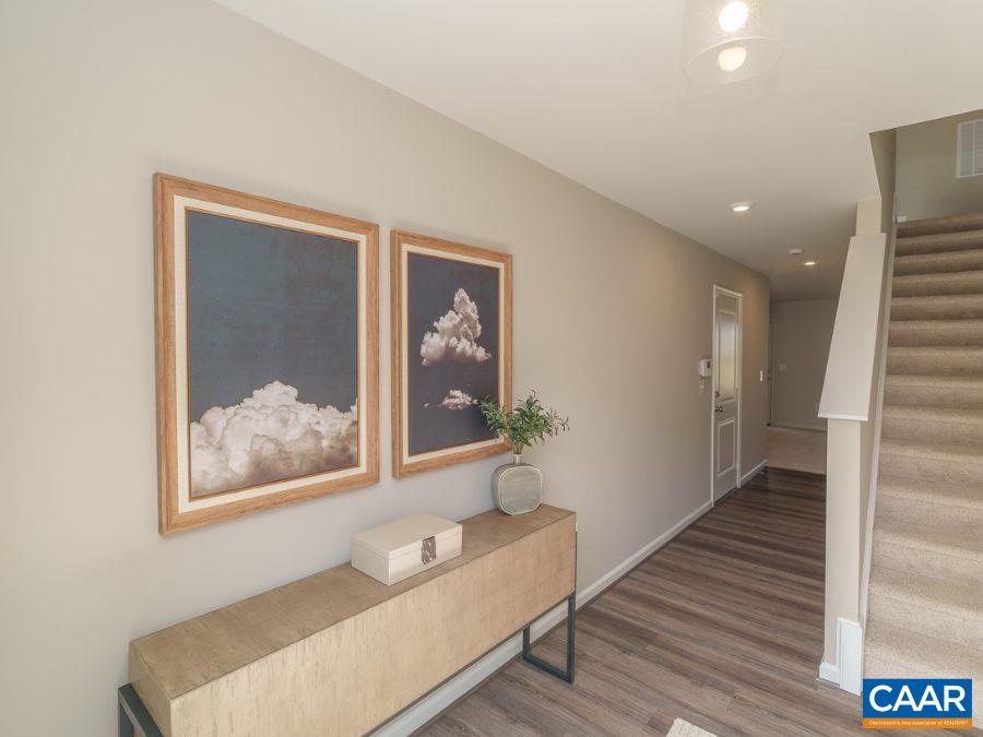 249 Cheshire Ln, Waynesboro, VA 22980 — photo 3