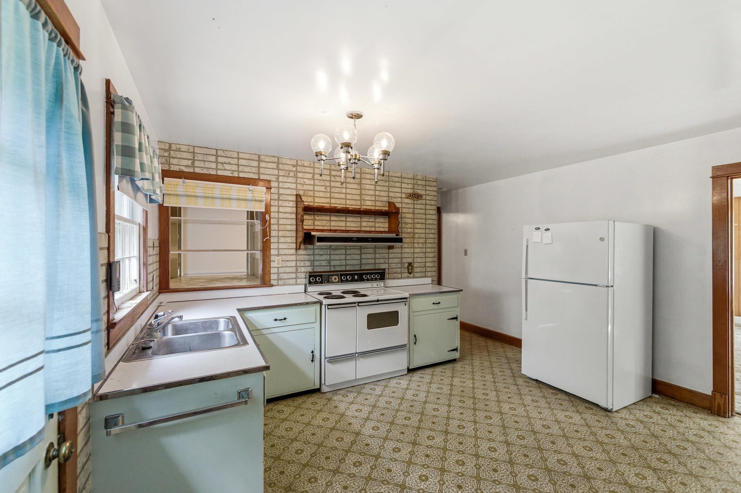 117 Grove Ave, Edinburg, VA 22824 — photo 5