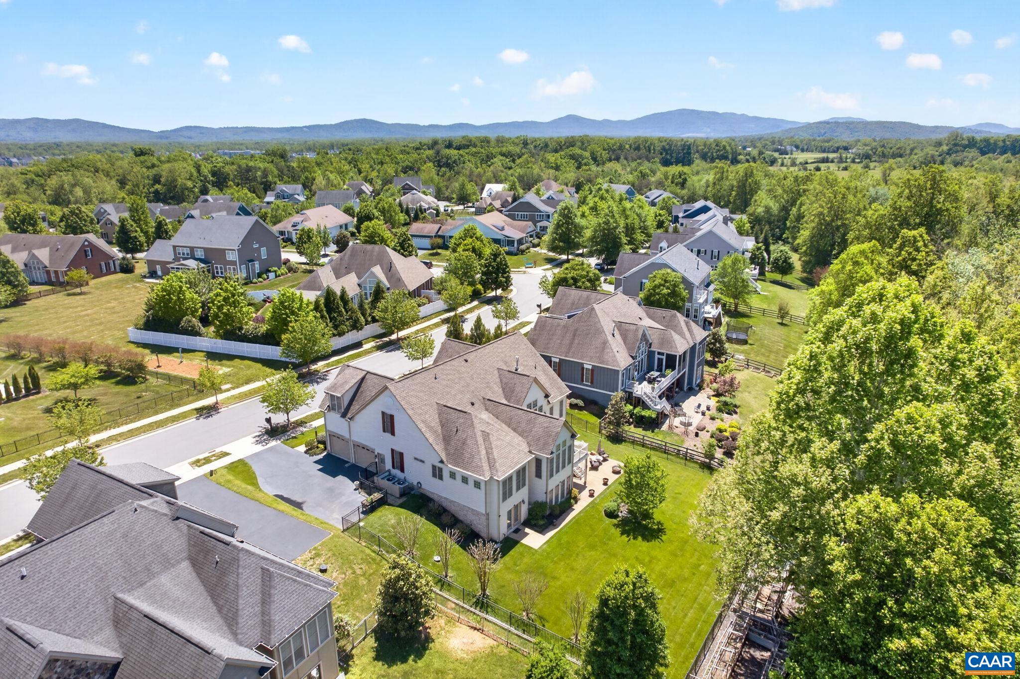 6586 Welbourne Ln, Crozet, VA 22932 — photo 10