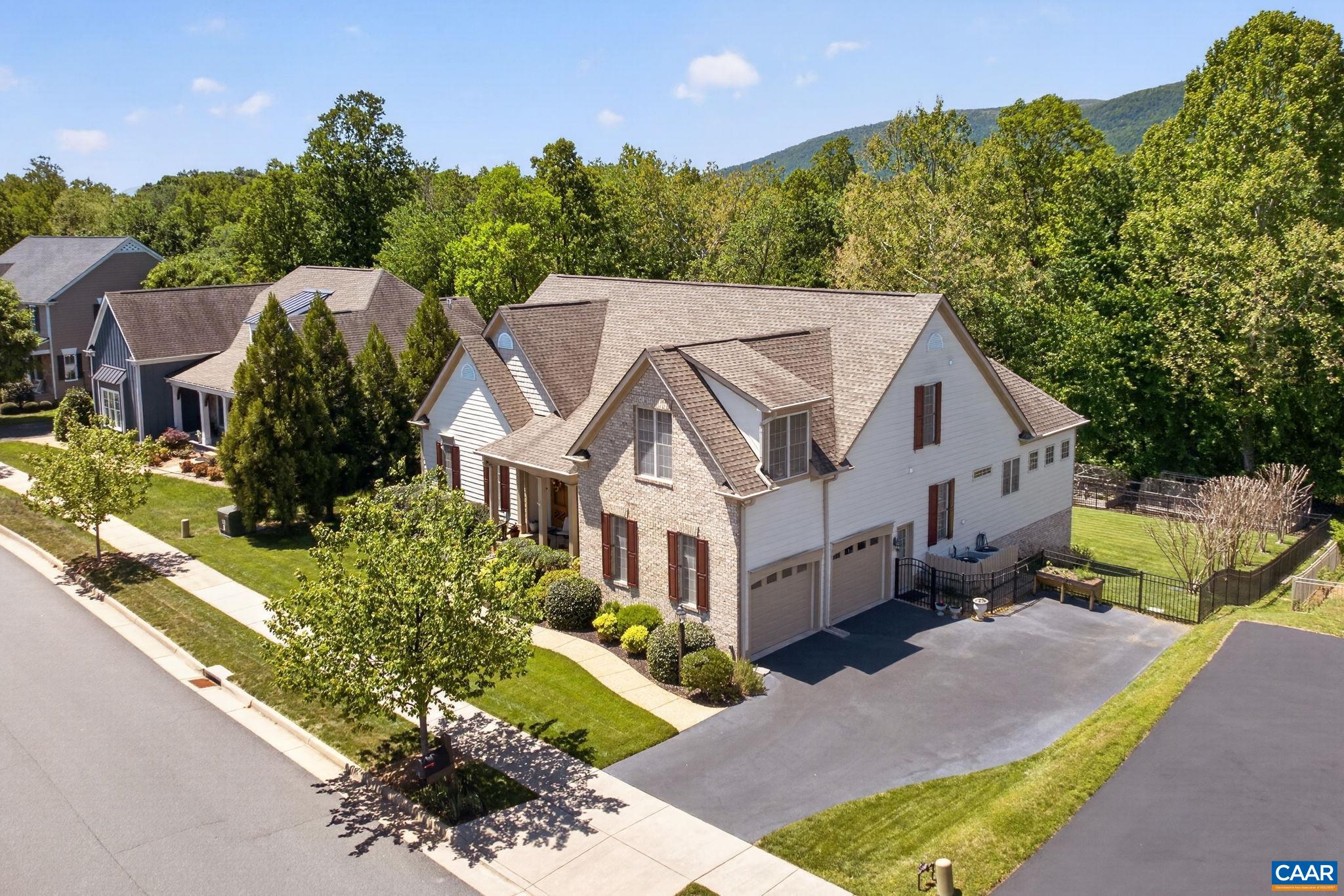 6586 Welbourne Ln, Crozet, VA 22932 — photo 3