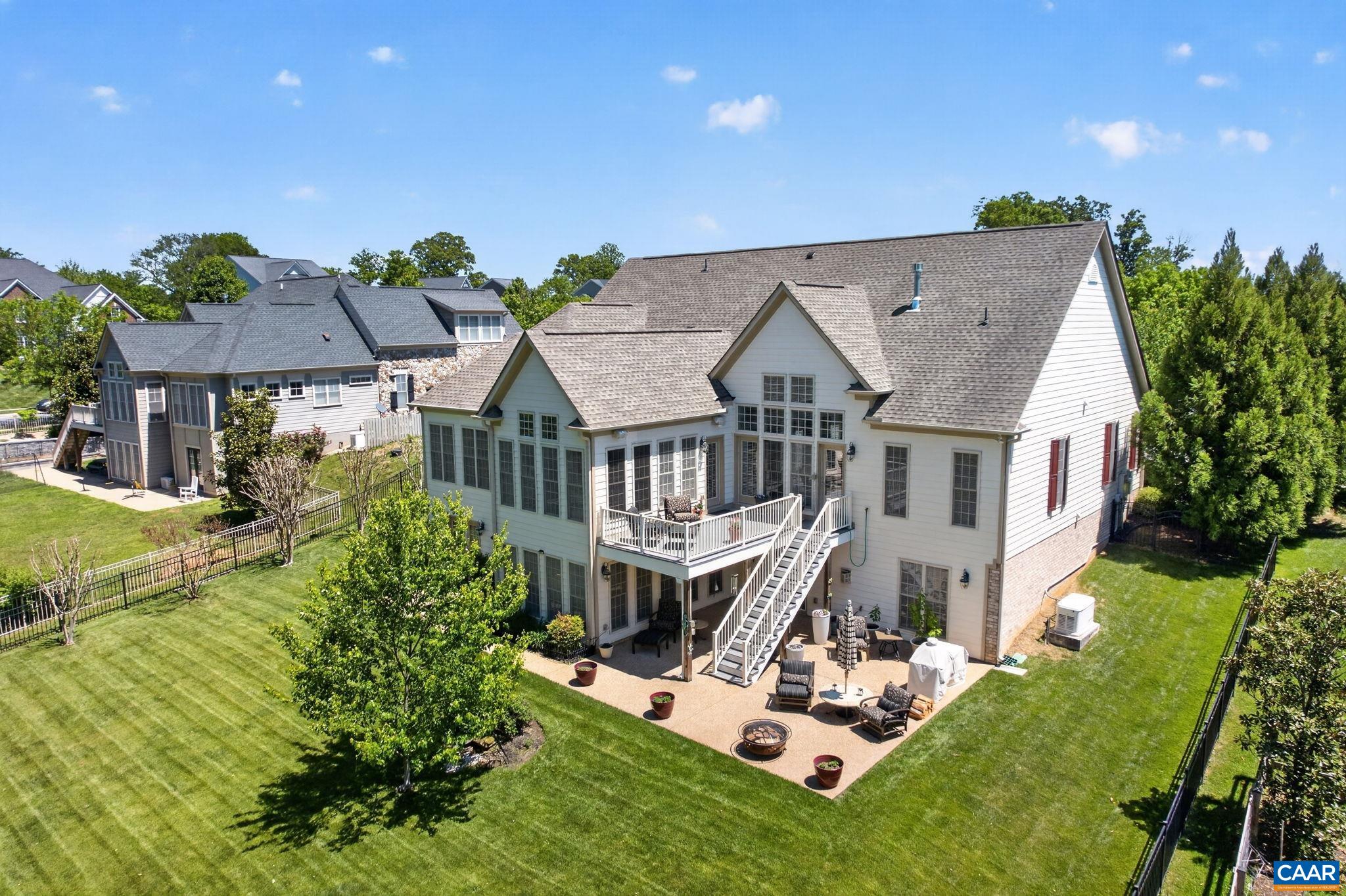 6586 Welbourne Ln, Crozet, VA 22932 — photo 4