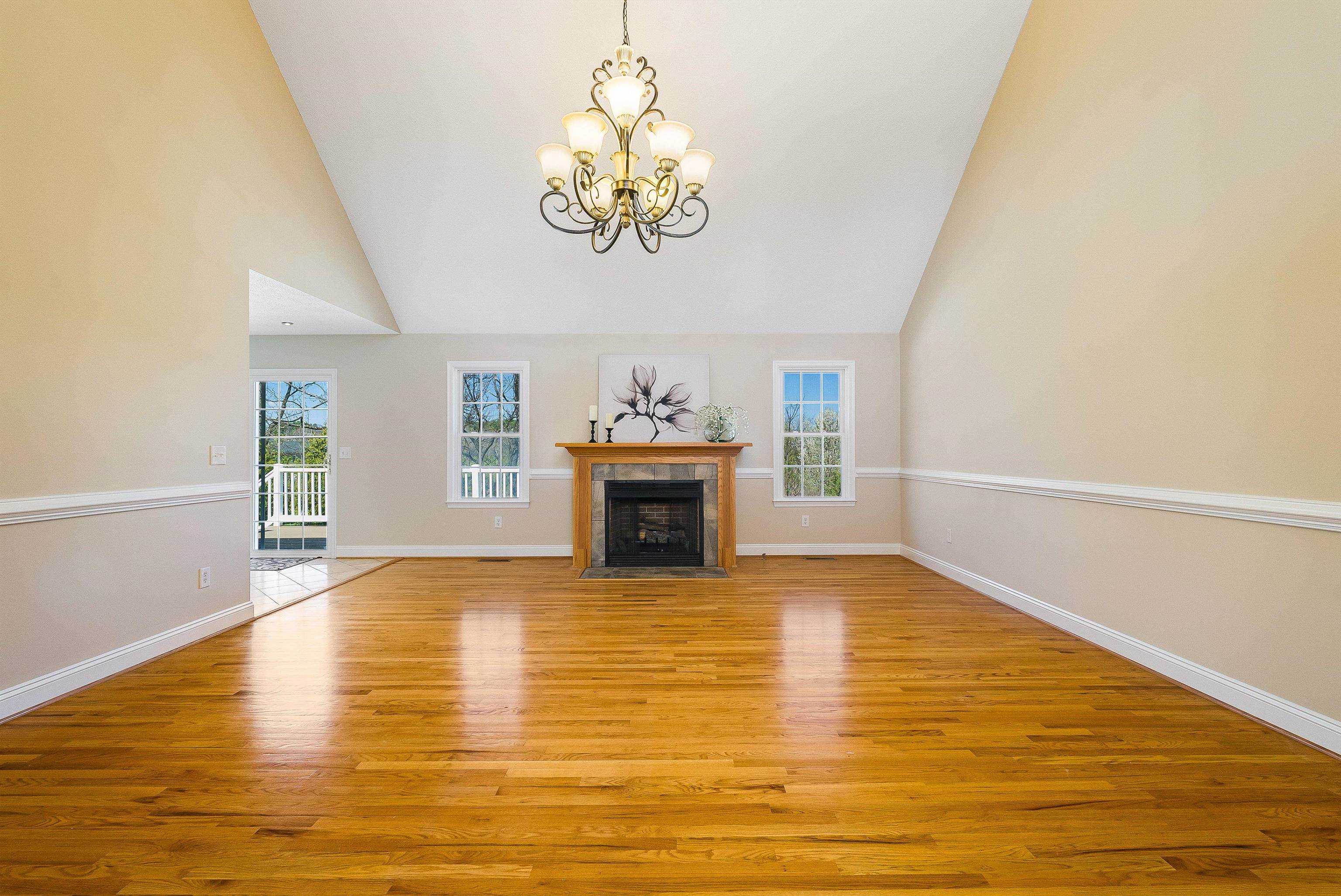 49 Bowmans Run Dr, Stuarts Draft, VA 24477 — photo 6