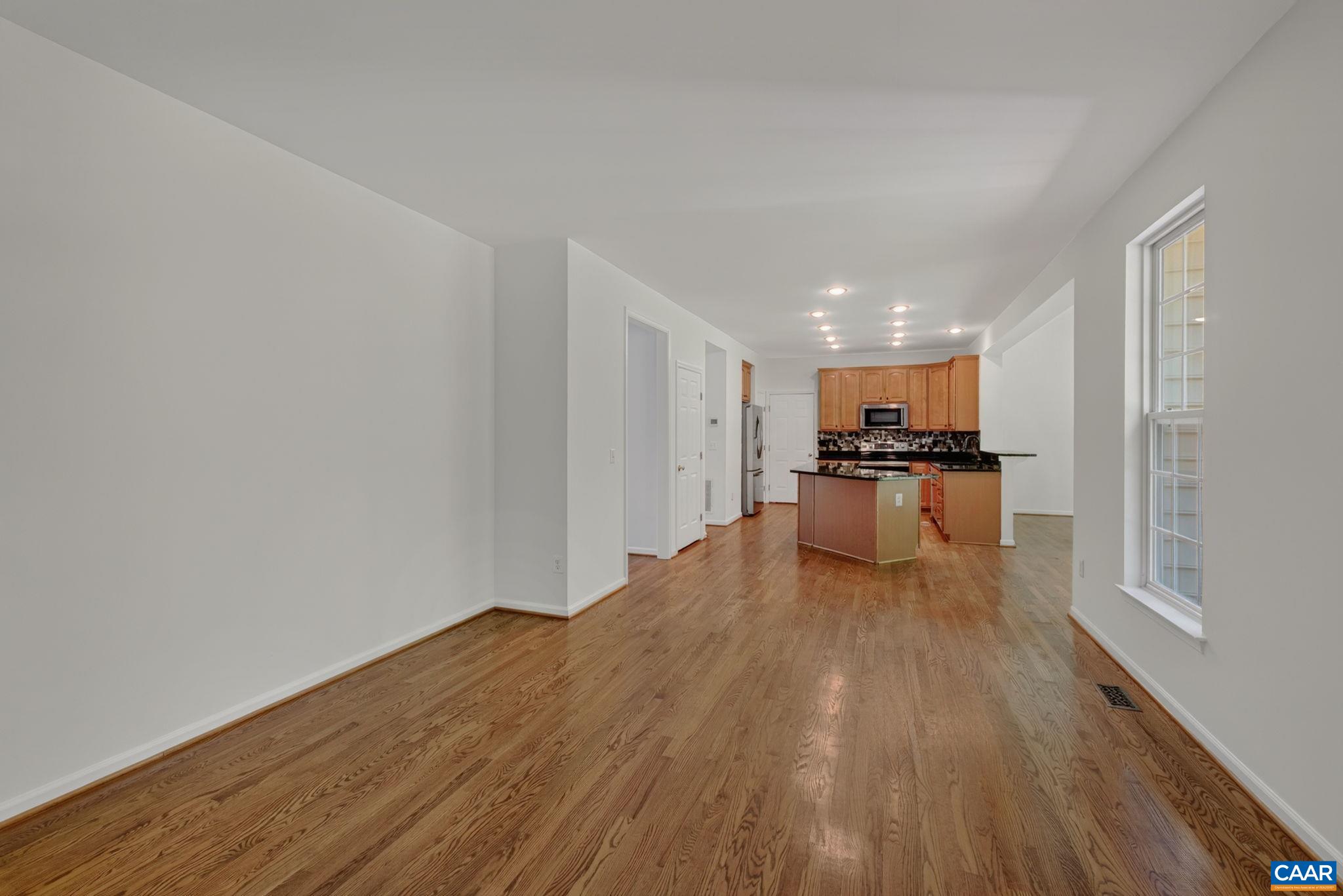 504 Willow Ridge Rd, Troy, VA 22974 — photo 9