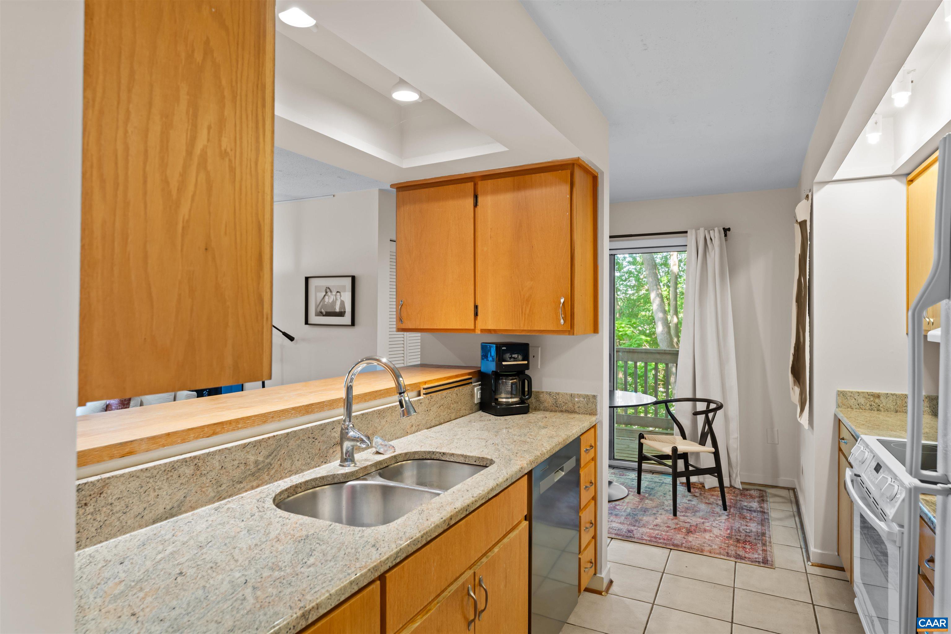 305 NW 2nd St, Charlottesville, VA 22902 — photo 7