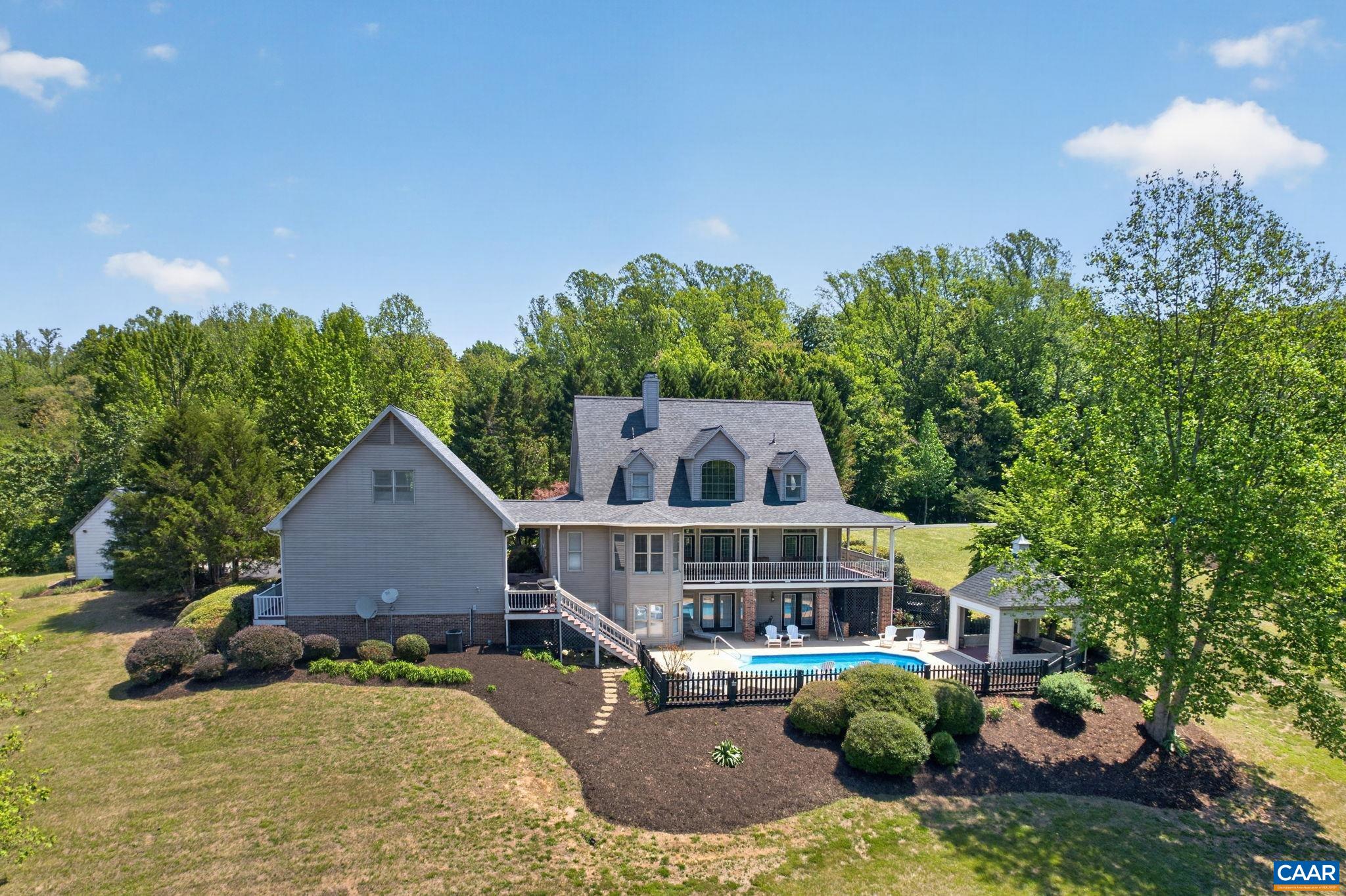 380 Ballenger Ln, Palmyra, VA 22963 — photo 2