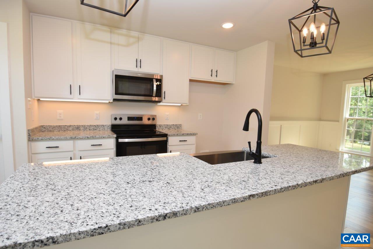 1024 Sclaters Ford Rd, Palmyra, VA 22963 — photo 9