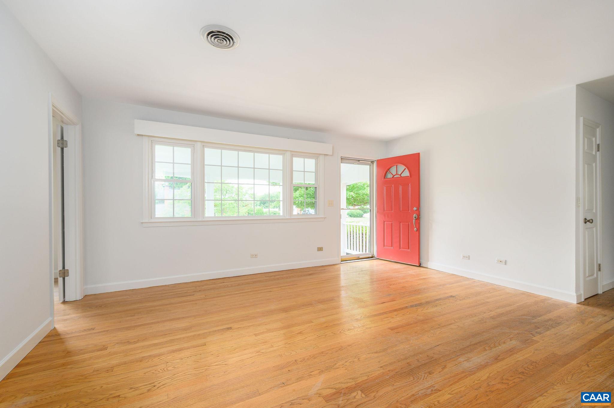 2806 Brookmere Rd, Charlottesville, VA 22901 — photo 4
