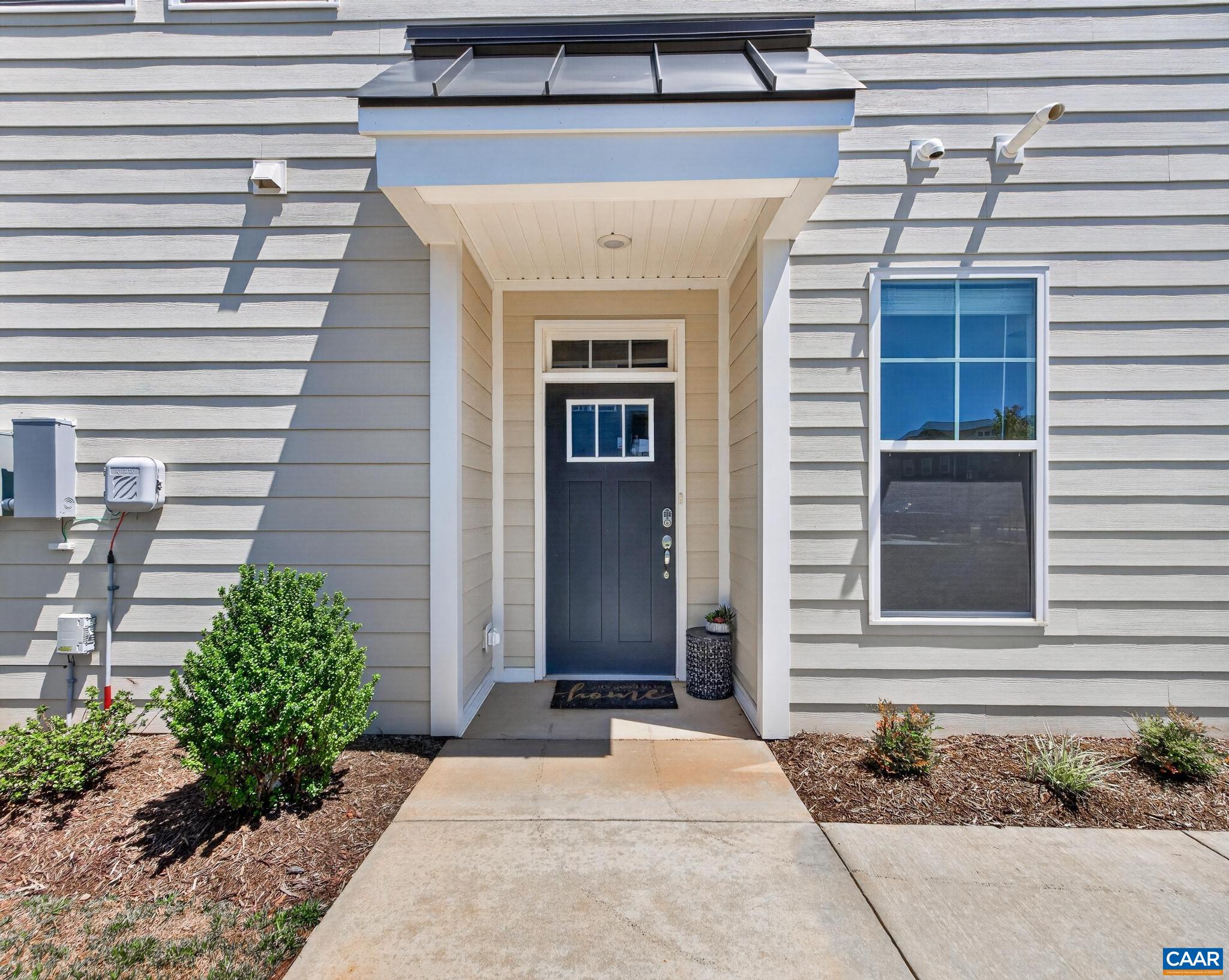 424 Bayberry Ln, Zion Crossroads, VA 22942 — photo 2
