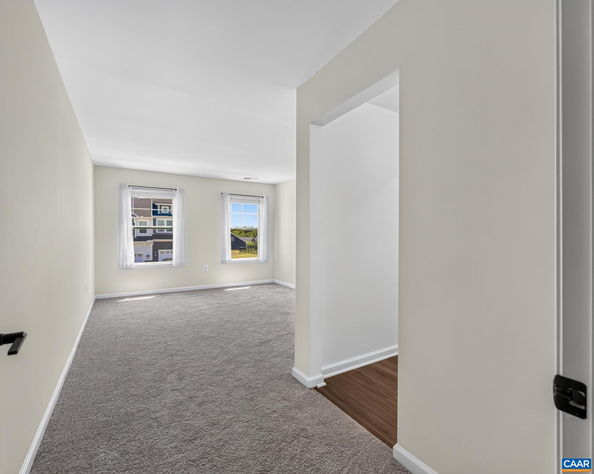424 Bayberry Ln, Zion Crossroads, VA 22942 — photo 6