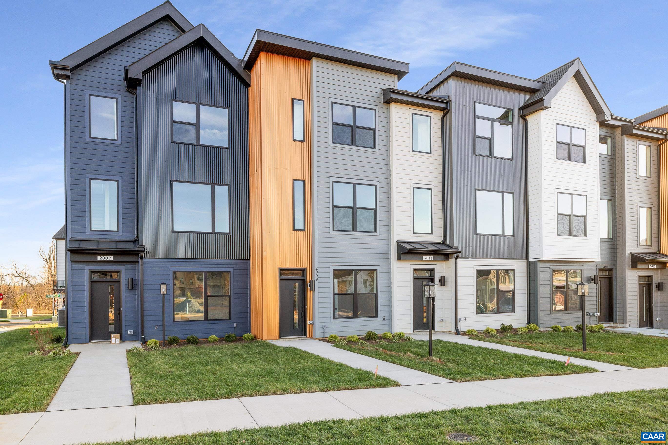 18 Wardell Crest, Charlottesville, VA 22902