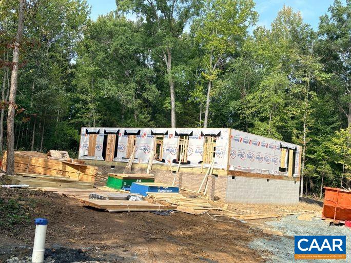59 Moonstar Ln, Columbia, VA 23038