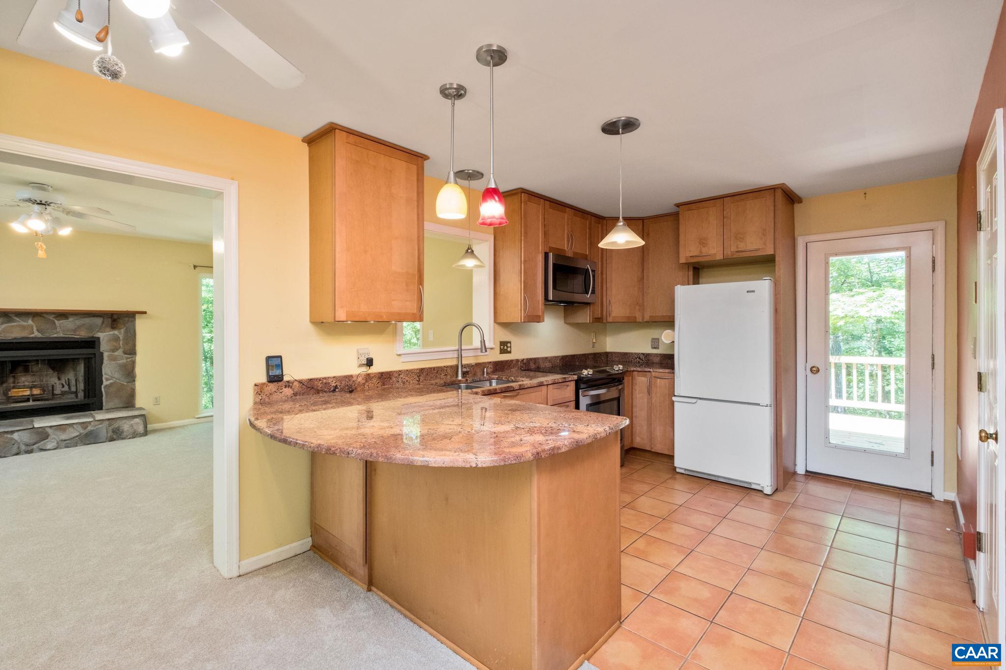 1238 Timberbranch Ct, Charlottesville, VA 22902 — photo 7