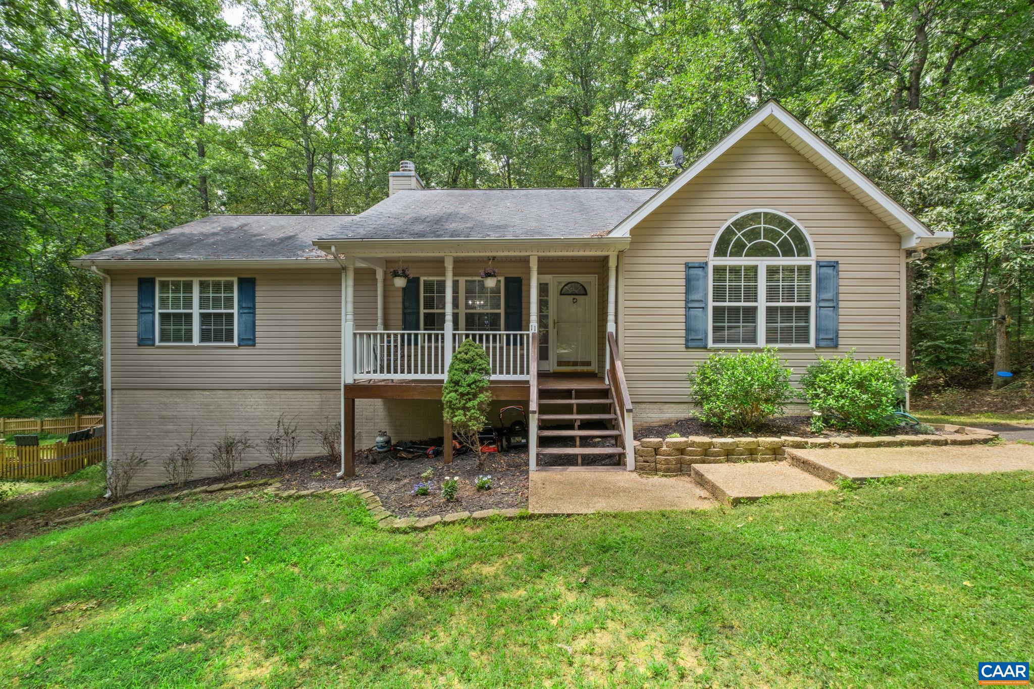 11 Shiloh Ct, Palmyra, VA 22963
