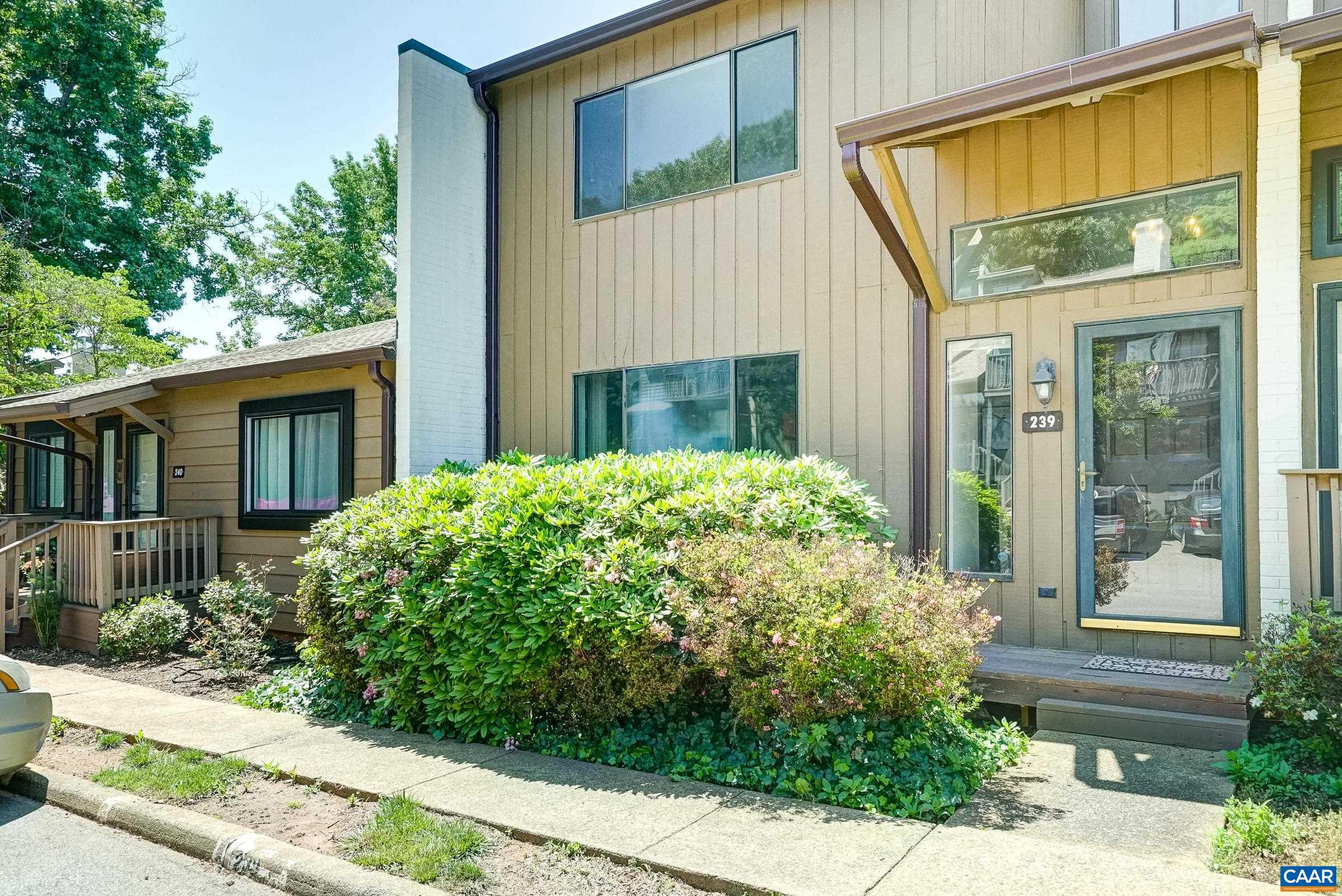 239 Harvest Dr, Charlottesville, VA 22903 — photo 4
