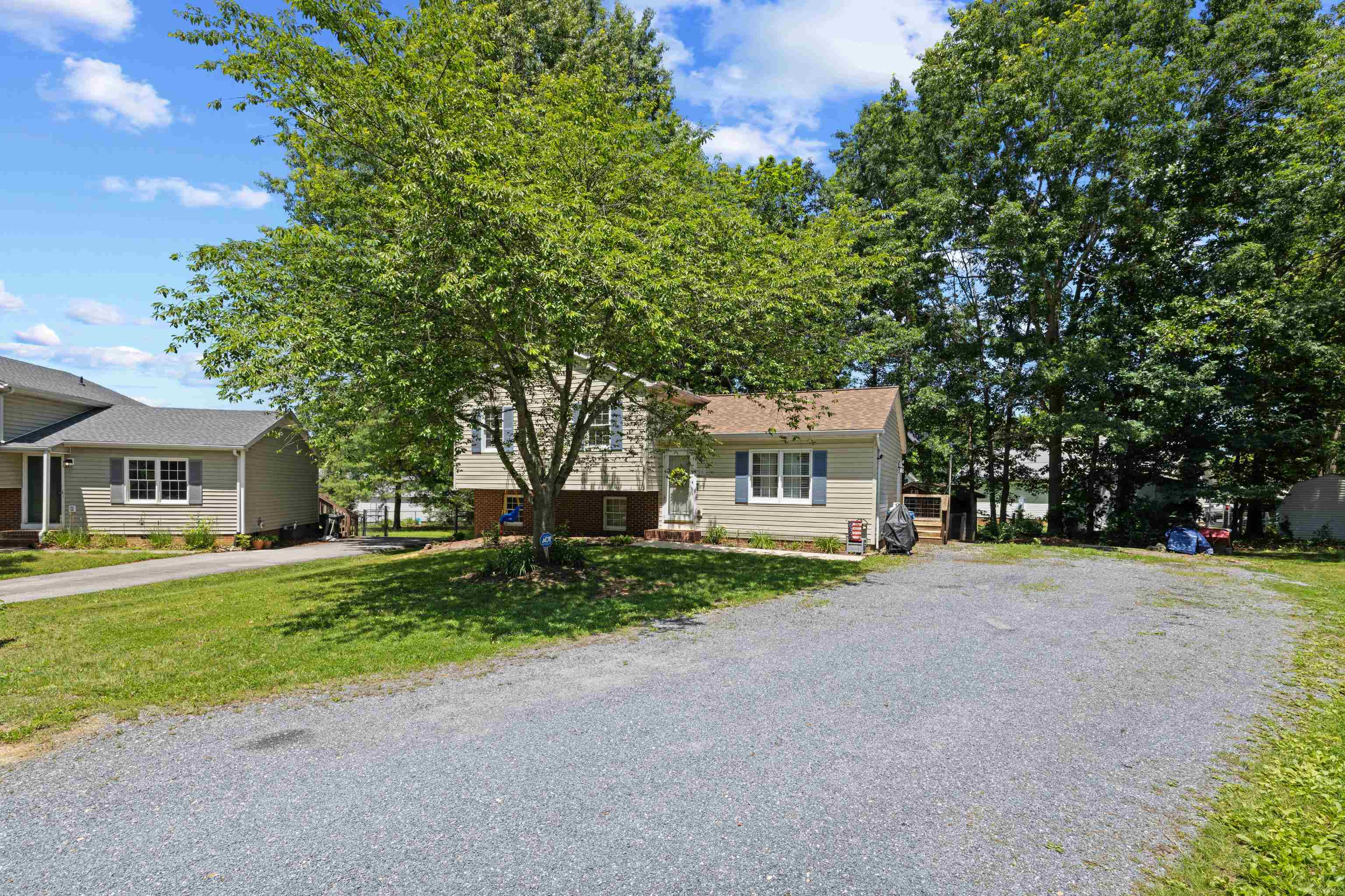 16 Kingston Ct, Stuarts Draft, VA 24477 — photo 4