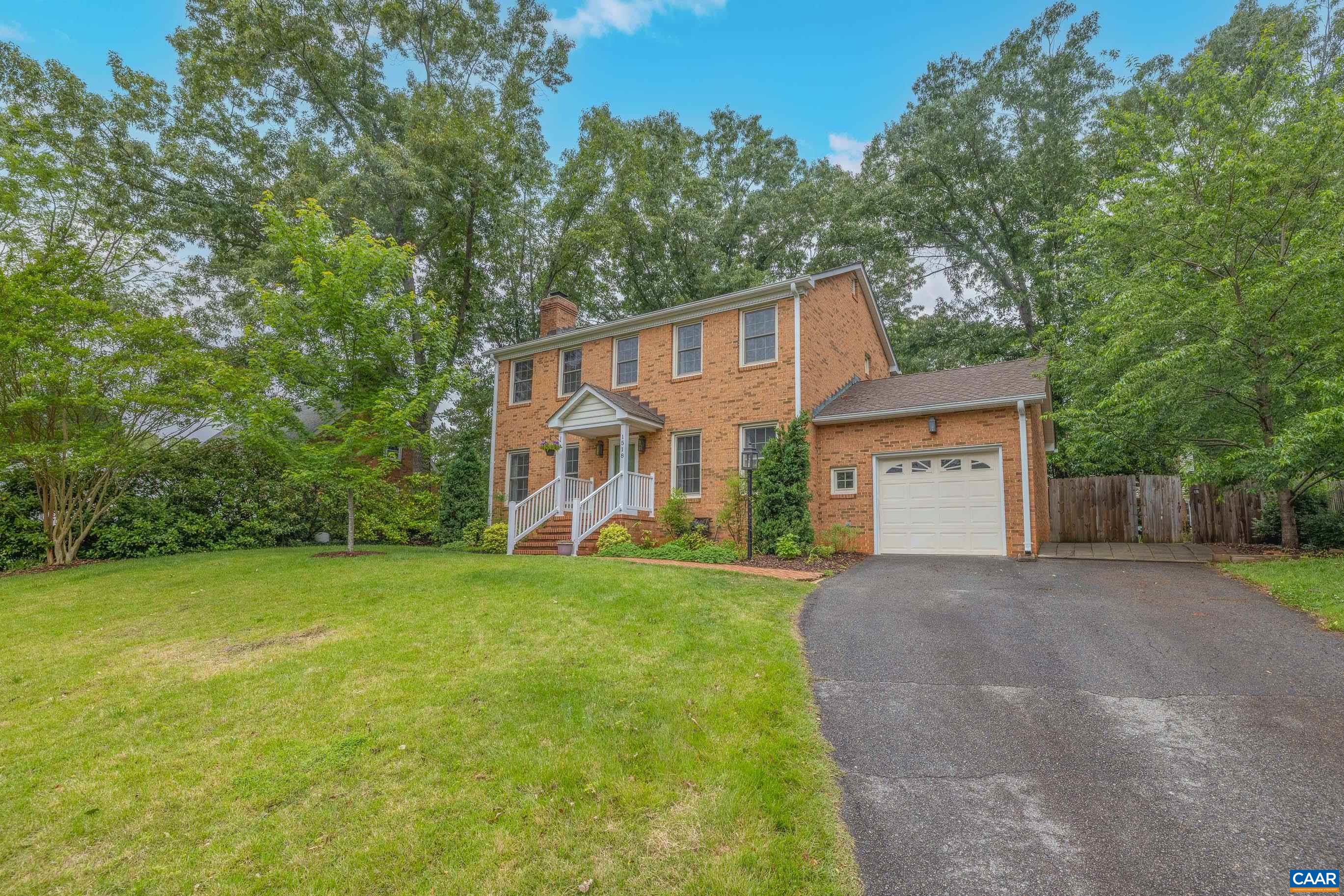 1518 Old Brook Rd, Charlottesville, VA 22901 — photo 3