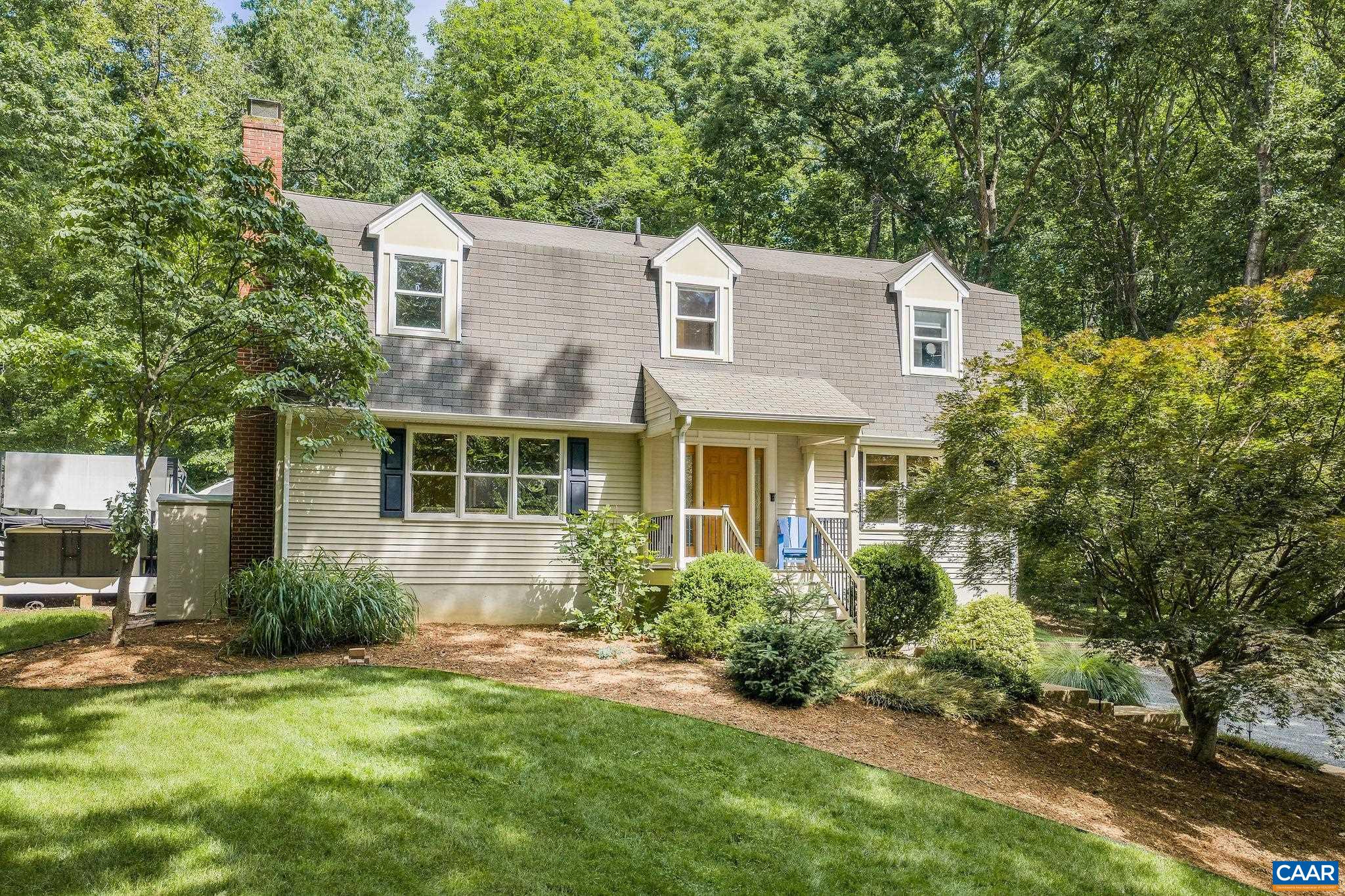125 Vincennes Rd, Charlottesville, VA 22911