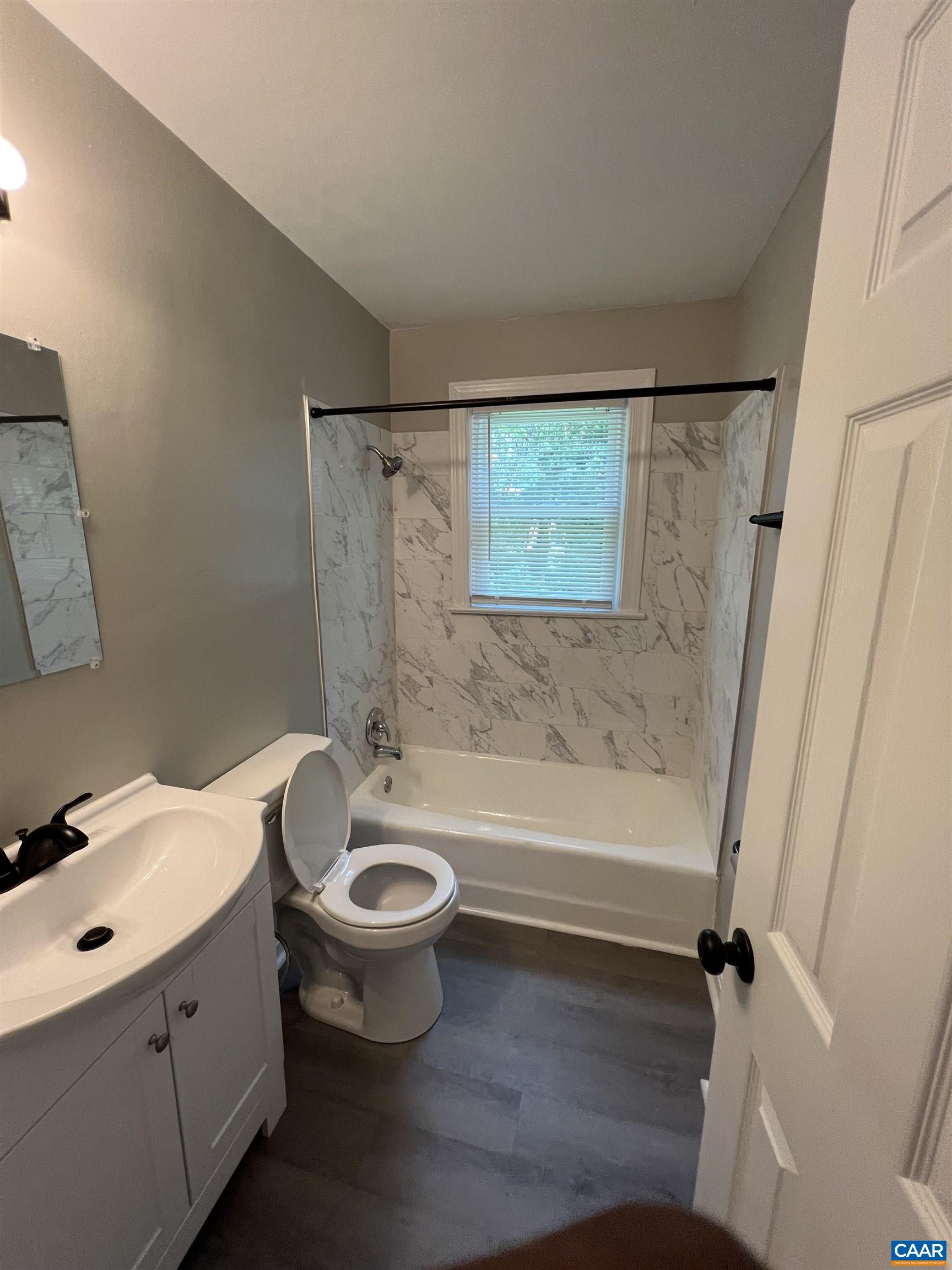 1210 Cherry Ave, Charlottesville, VA 22903 - photo 5