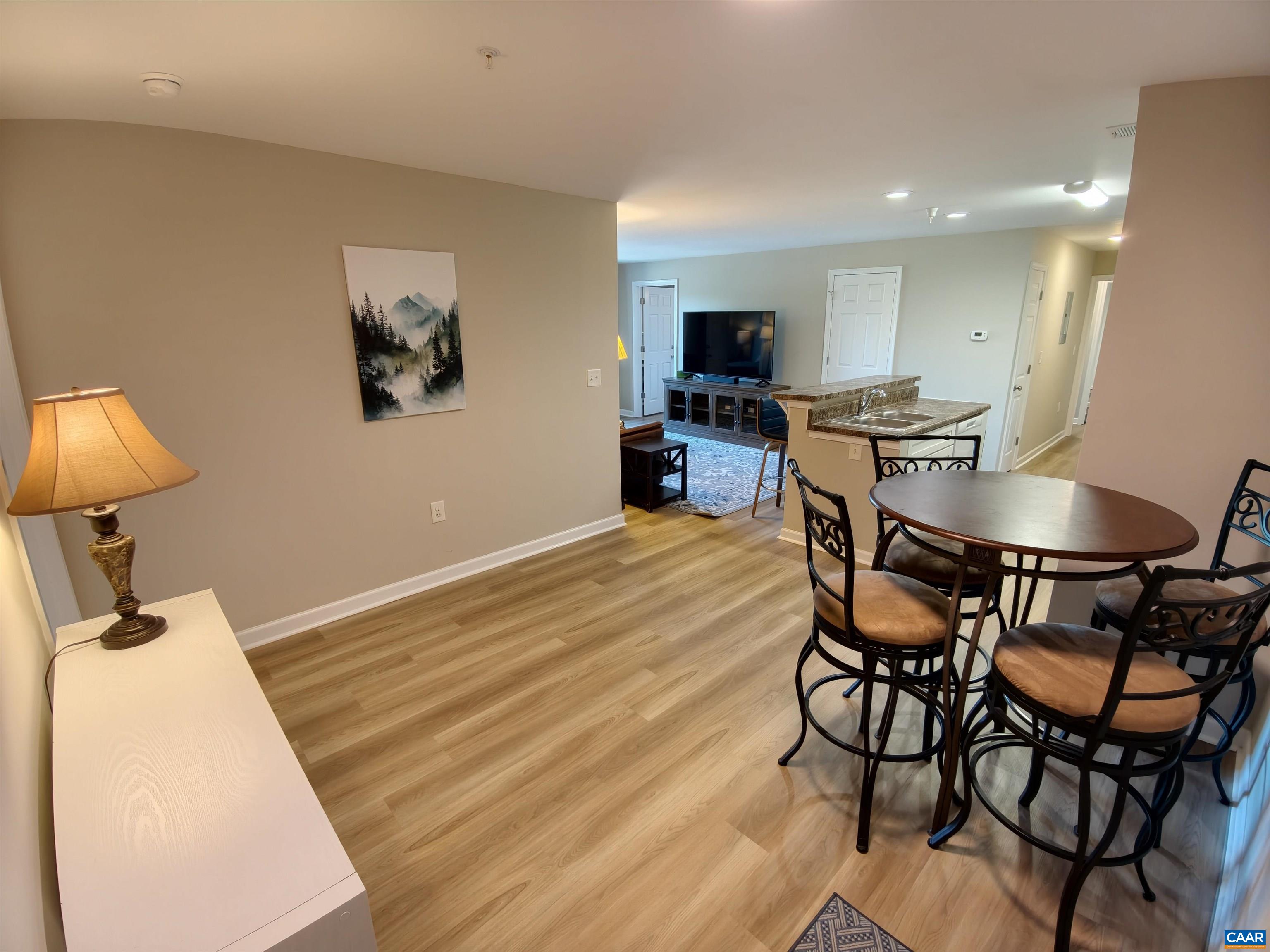 122 Yellowstone Dr, Charlottesville, VA 22903 — photo 6