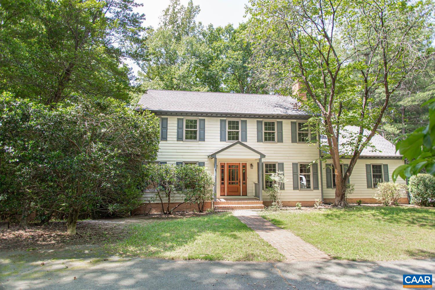 2130 Whippoorwill Rd, Charlottesville, VA 22901