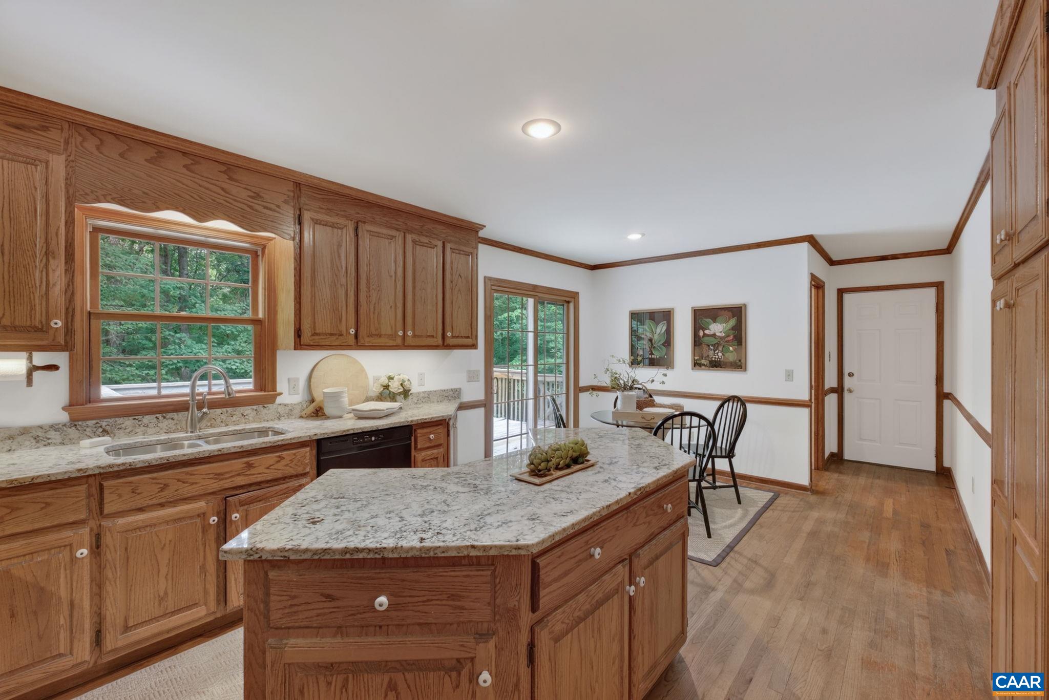 2130 Whippoorwill Rd, Charlottesville, VA 22901 — photo 8
