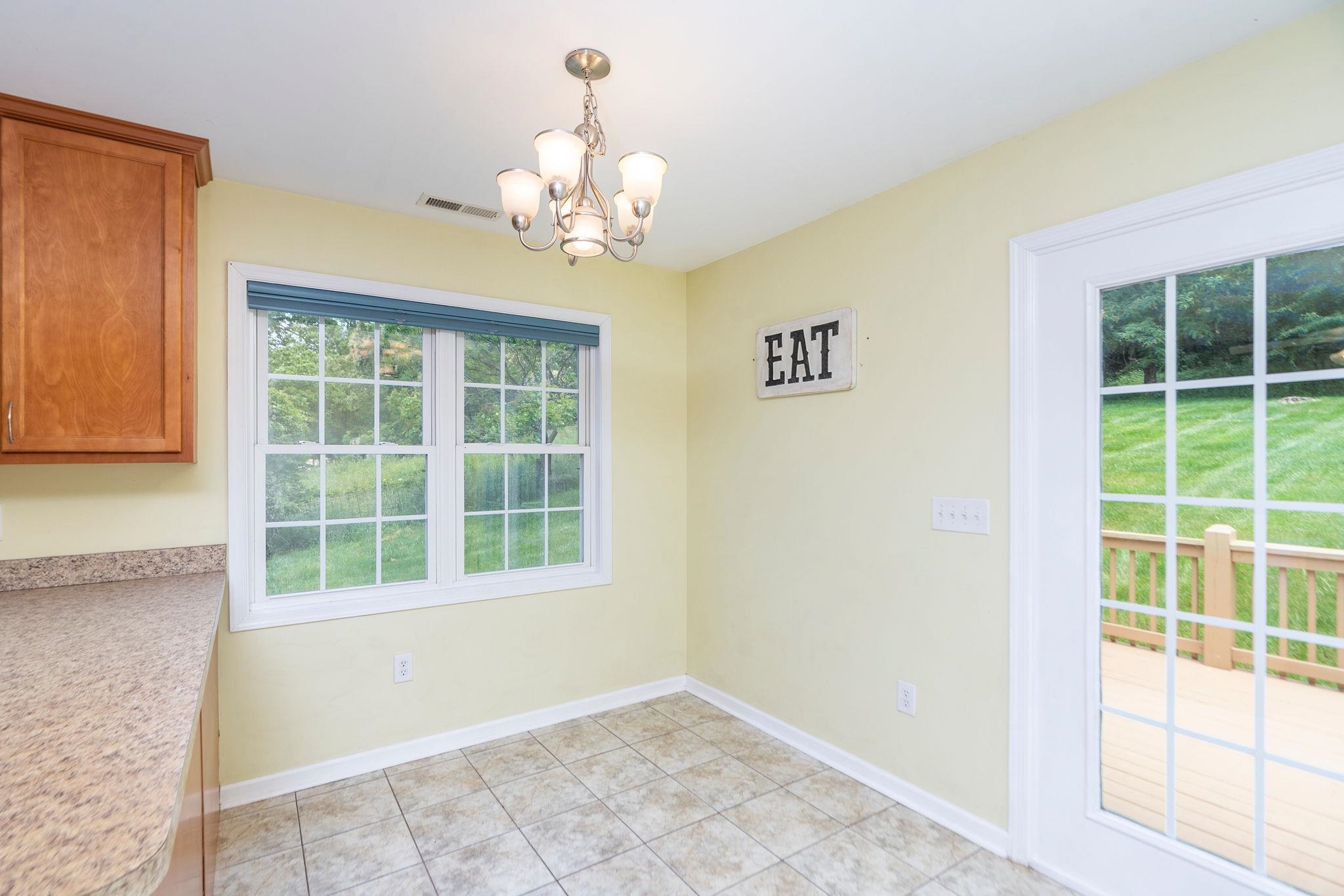 2275 Raphine Rd, Raphine, VA 24472 — photo 10