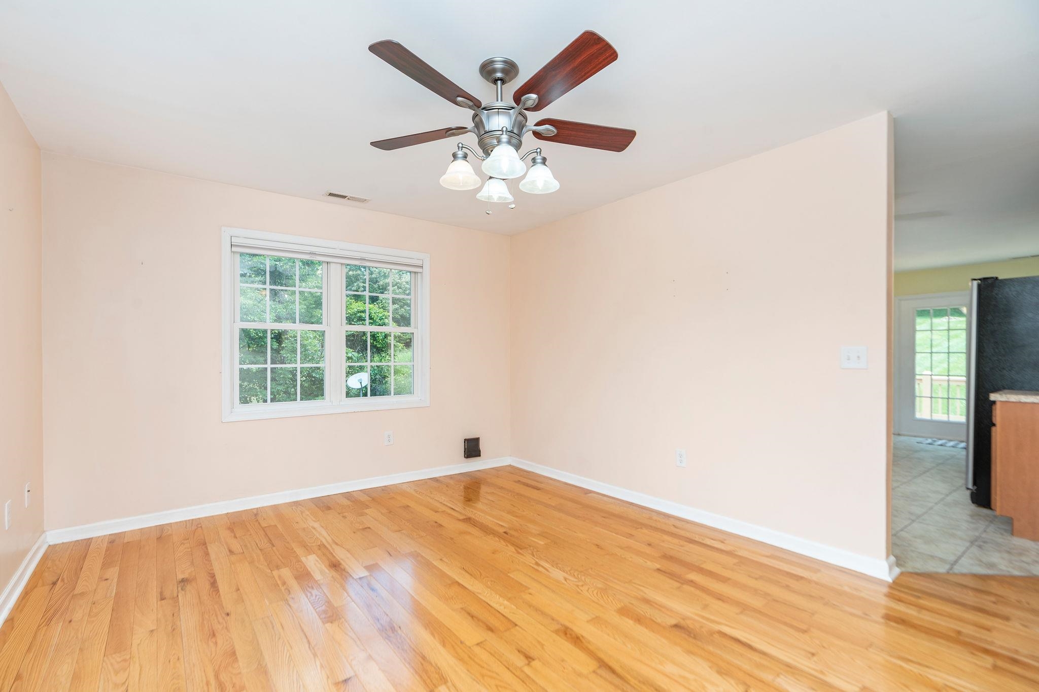 2275 Raphine Rd, Raphine, VA 24472 — photo 5