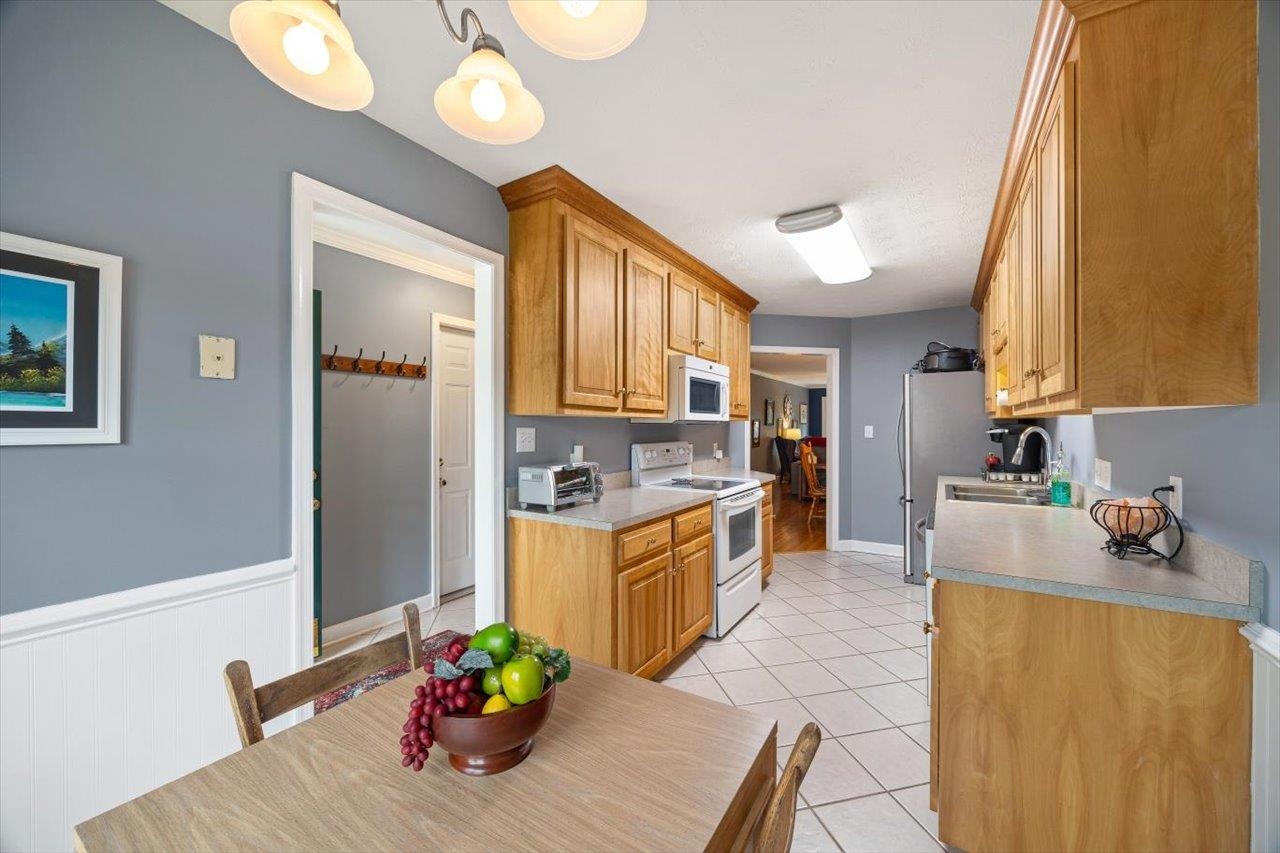 35 Hickory Nut Ln, Staunton, VA 24401 — photo 5