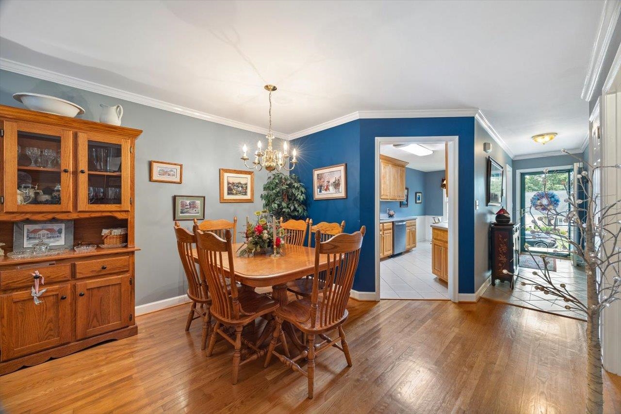 35 Hickory Nut Ln, Staunton, VA 24401 — photo 9