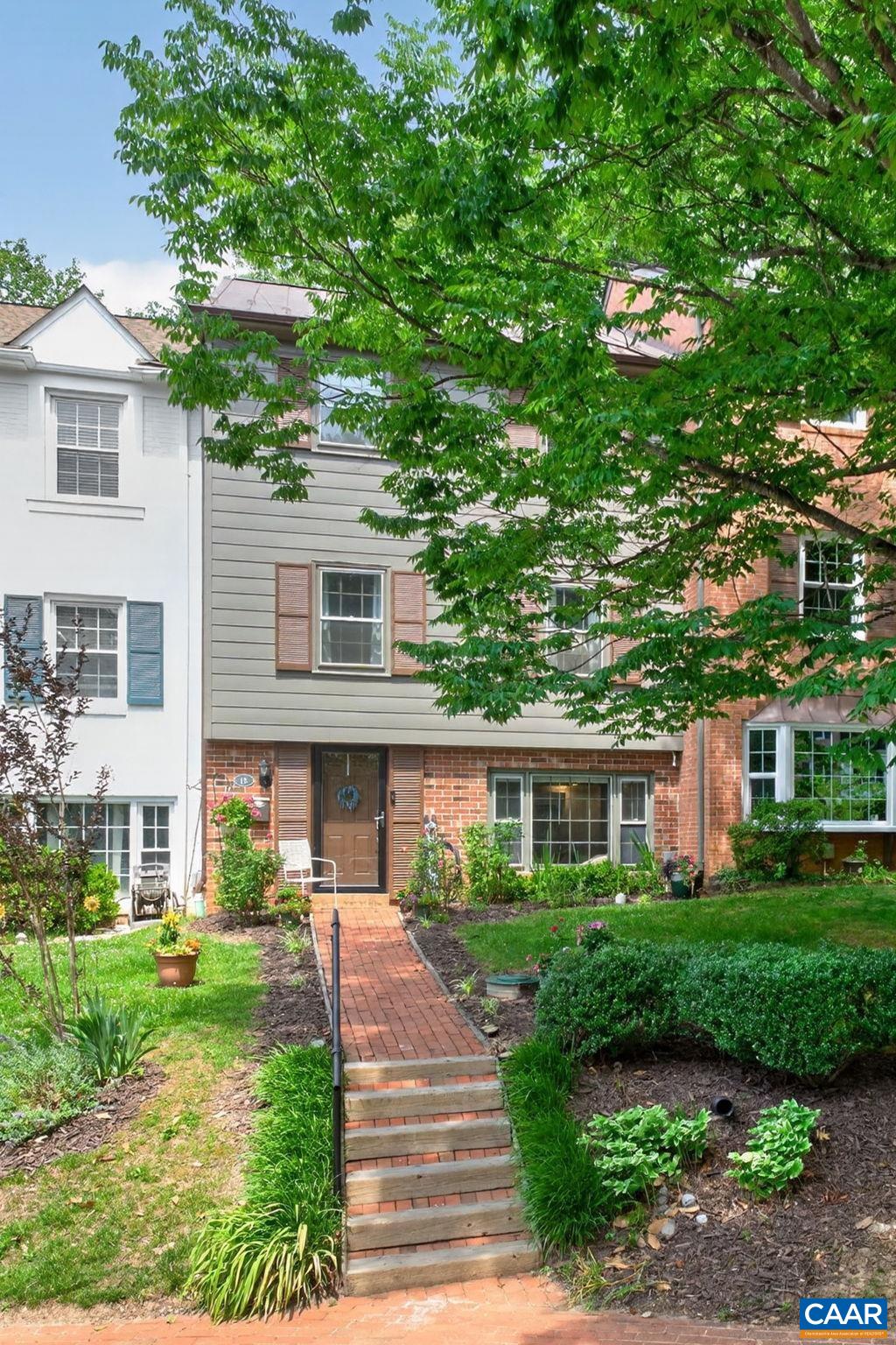 15 Georgetown Green, Charlottesville, VA 22901 — photo 4