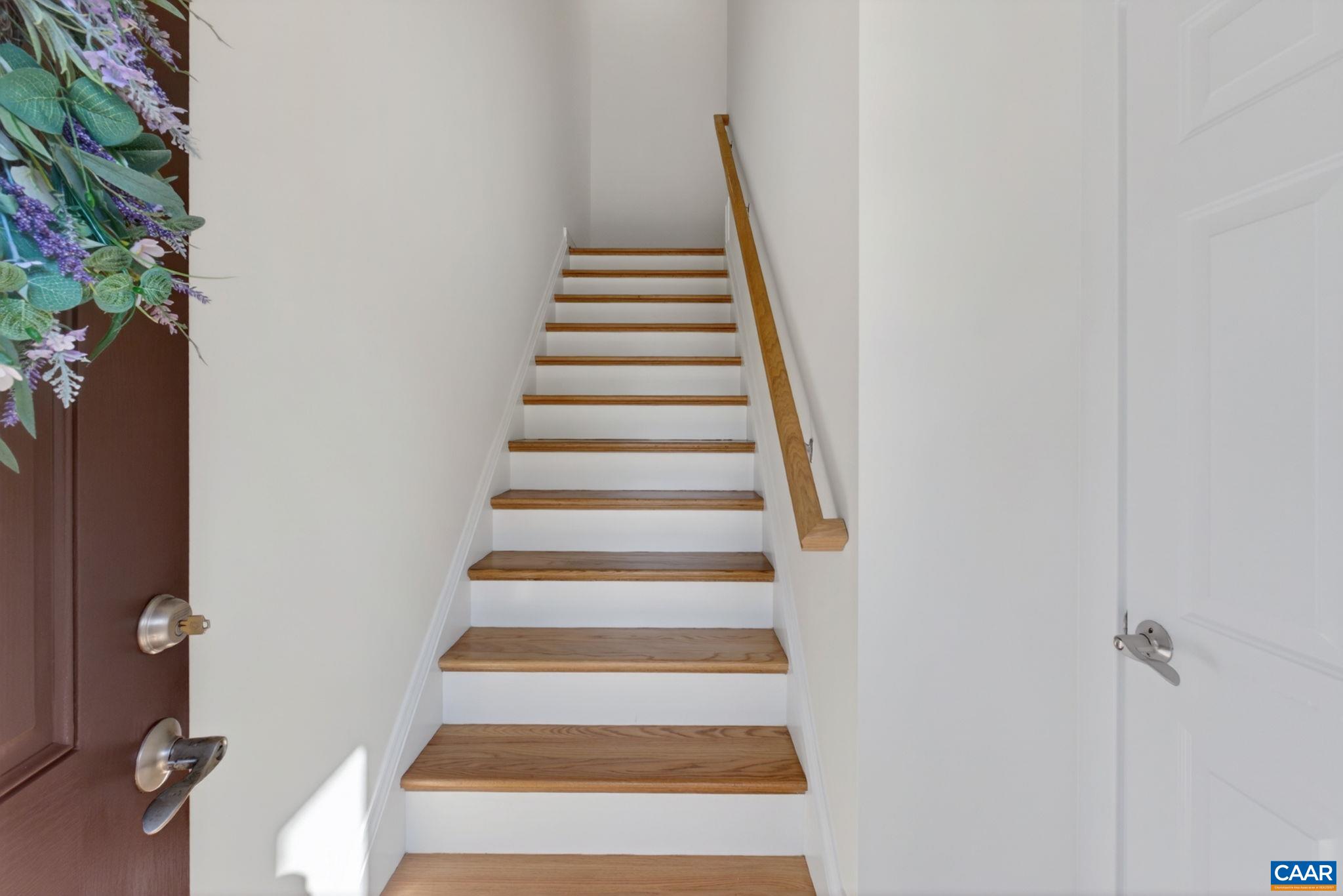 103 Longwood Dr, Charlottesville, VA 22903 — photo 3