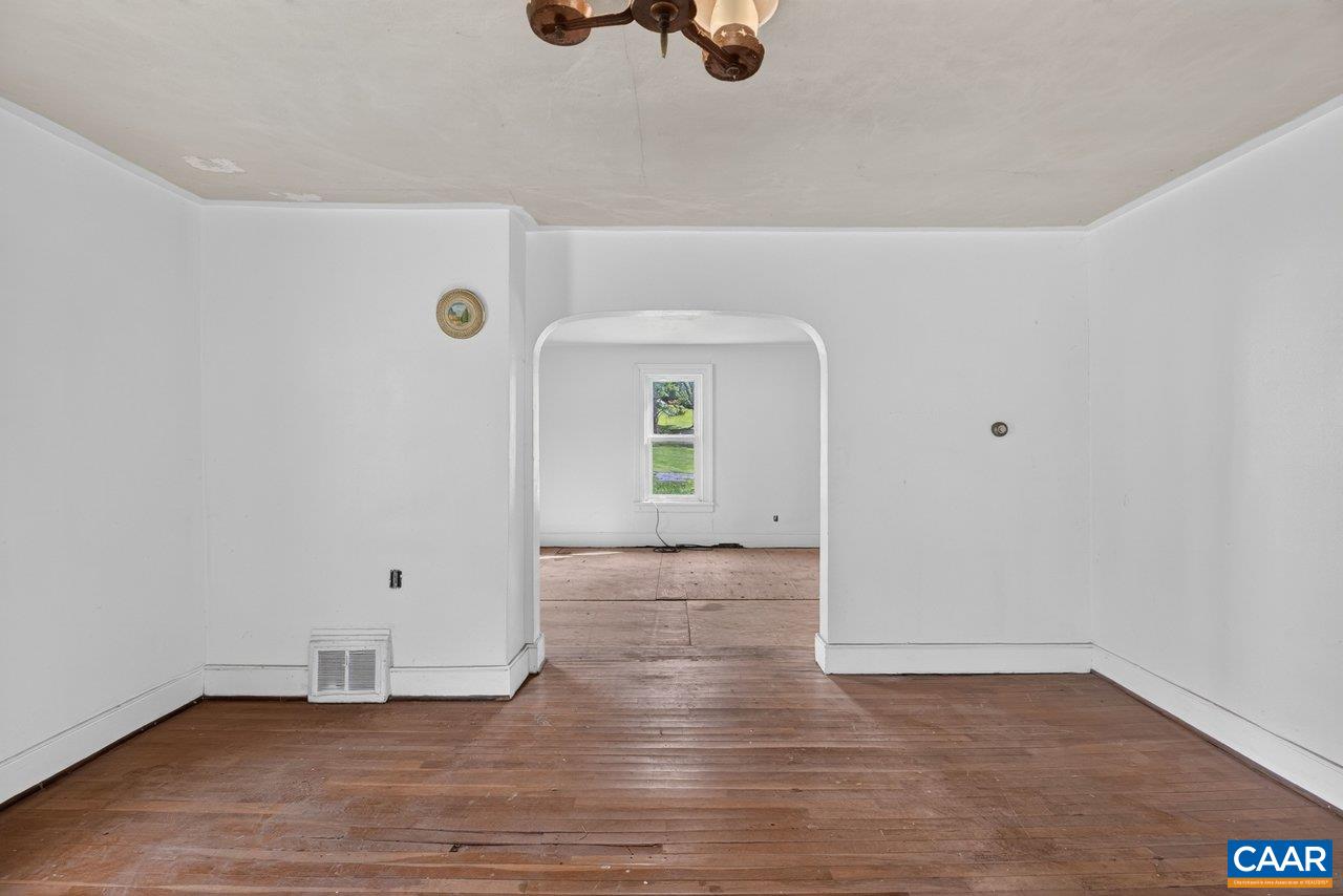 176 Eureka Mill Rd, Staunton, VA 24401 — photo 9