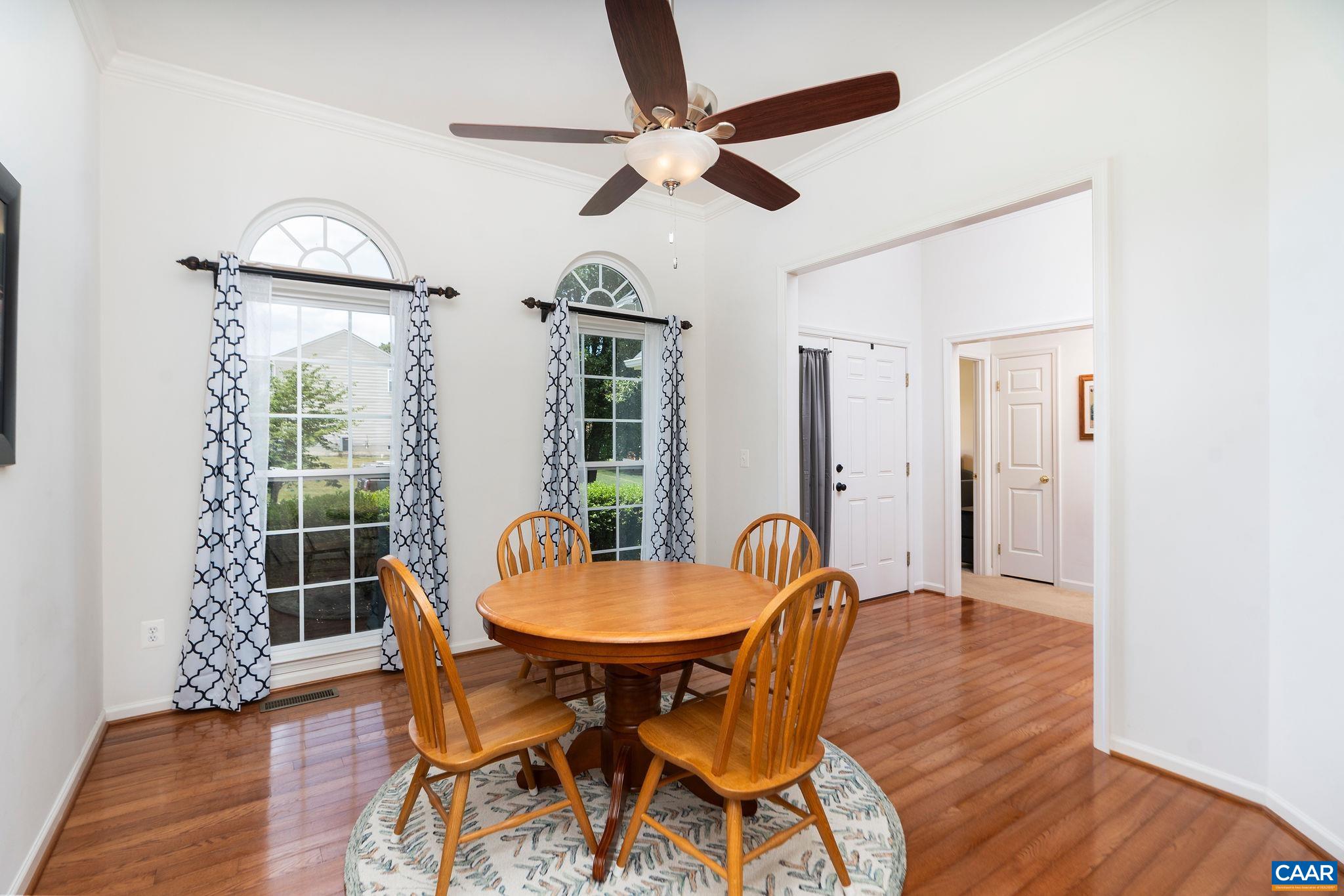 10182 Spring Dr, Gordonsville, VA 22942 — photo 3