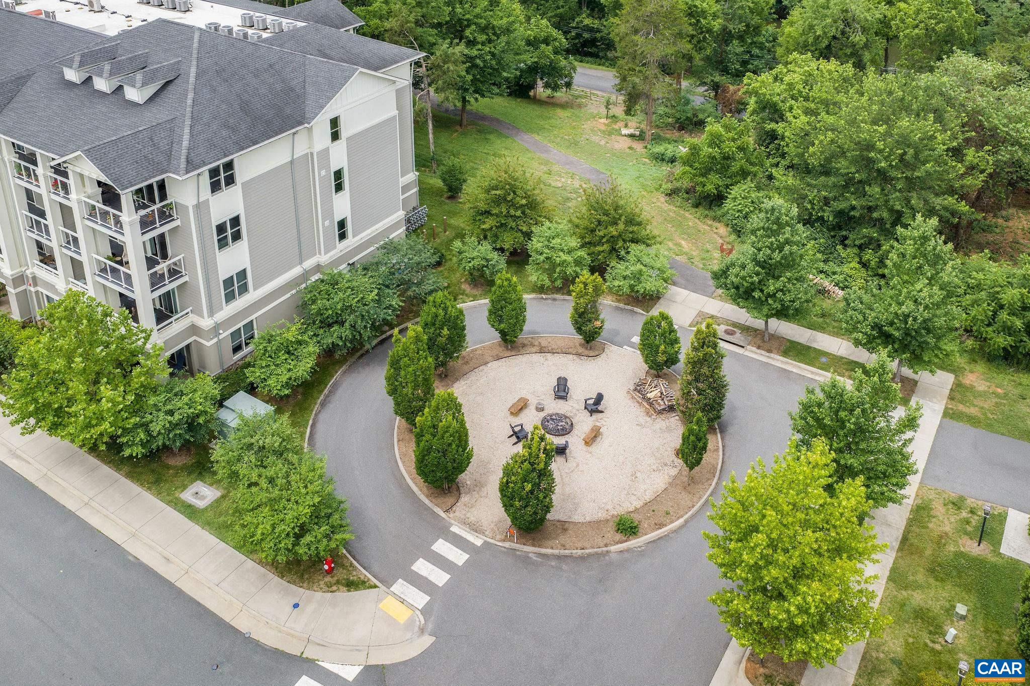 1425 Trailside Ct, Charlottesville, VA 22911 — photo 3