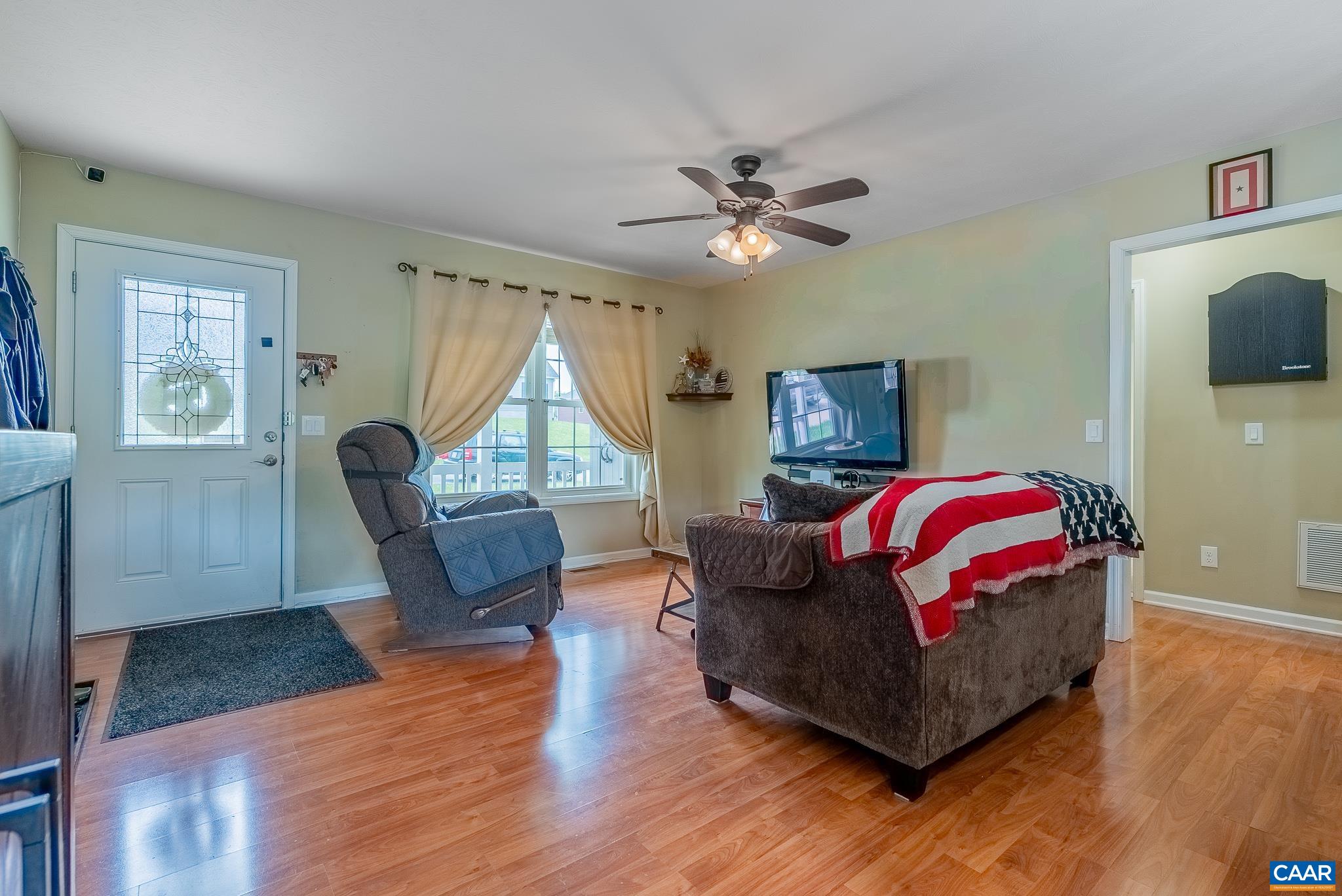 129 Thoroughbred Cir, Lexington, VA 24450 — photo 7