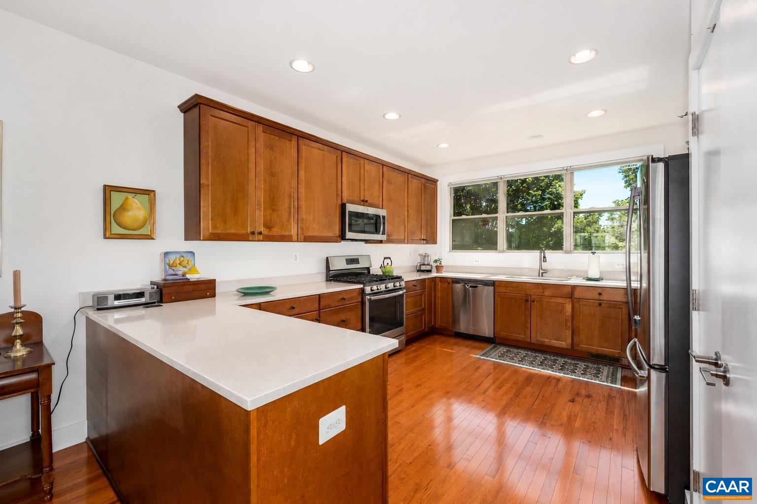 125 Almere Ave, Charlottesville, VA 22902 — photo 5