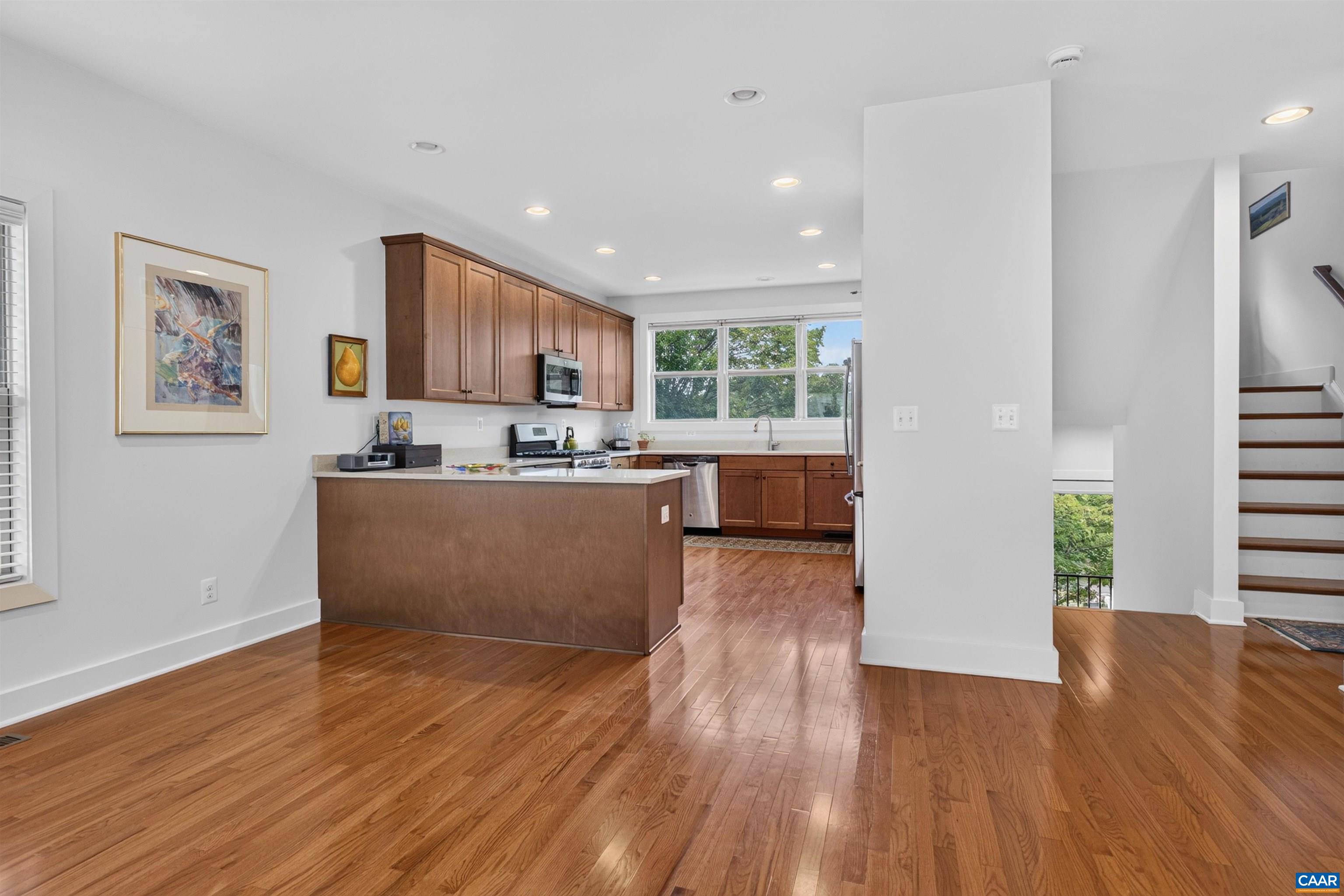 125 Almere Ave, Charlottesville, VA 22902 — photo 6
