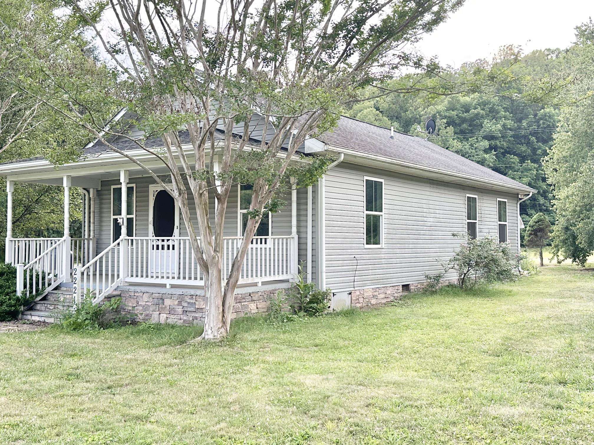 2221 Crabtree Falls Hwy, Massies Mill, VA 22967