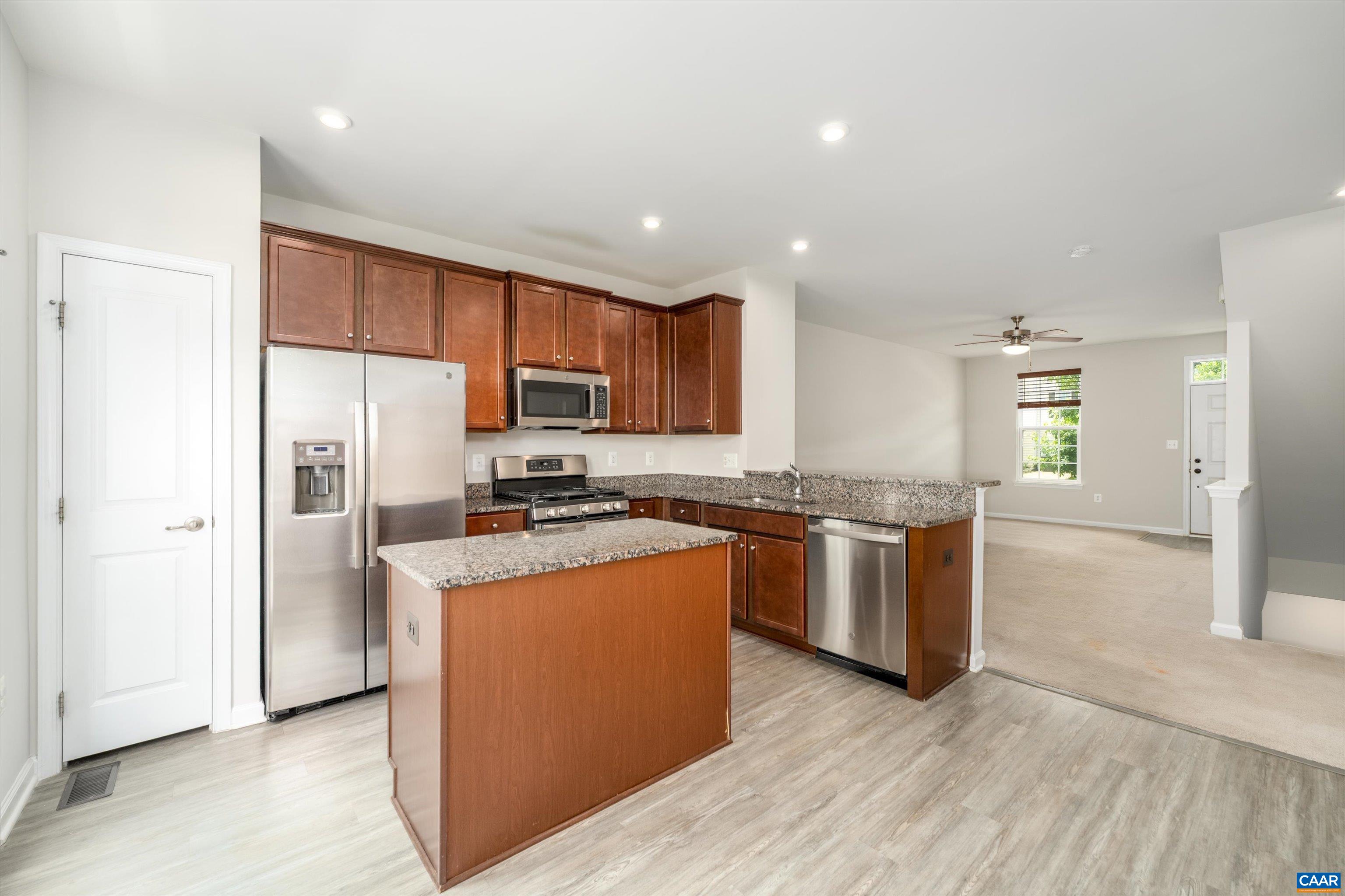 2089 Elm Tree Ct, Charlottesville, VA 22911 — photo 4