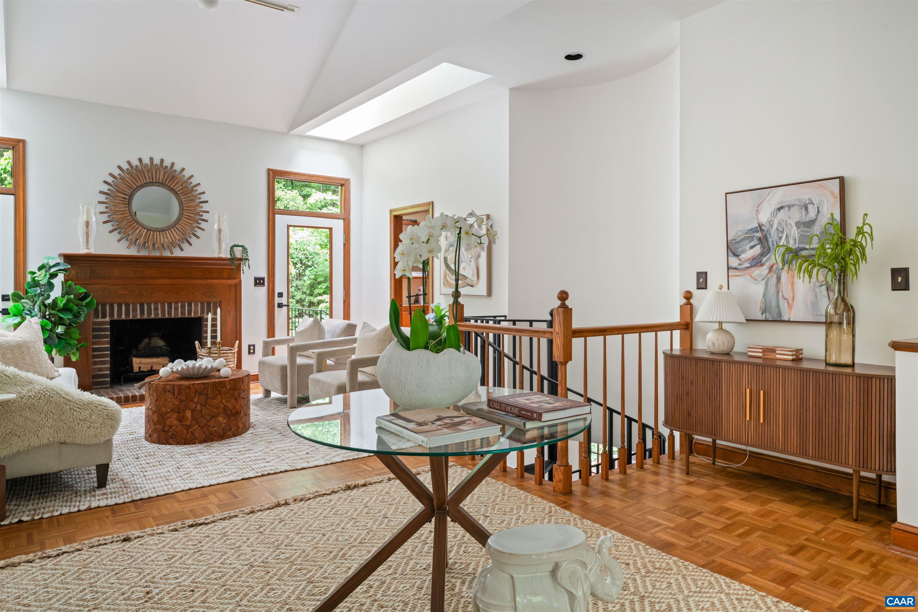 715 Tanglewood Rd, Charlottesville, VA 22901 — photo 6