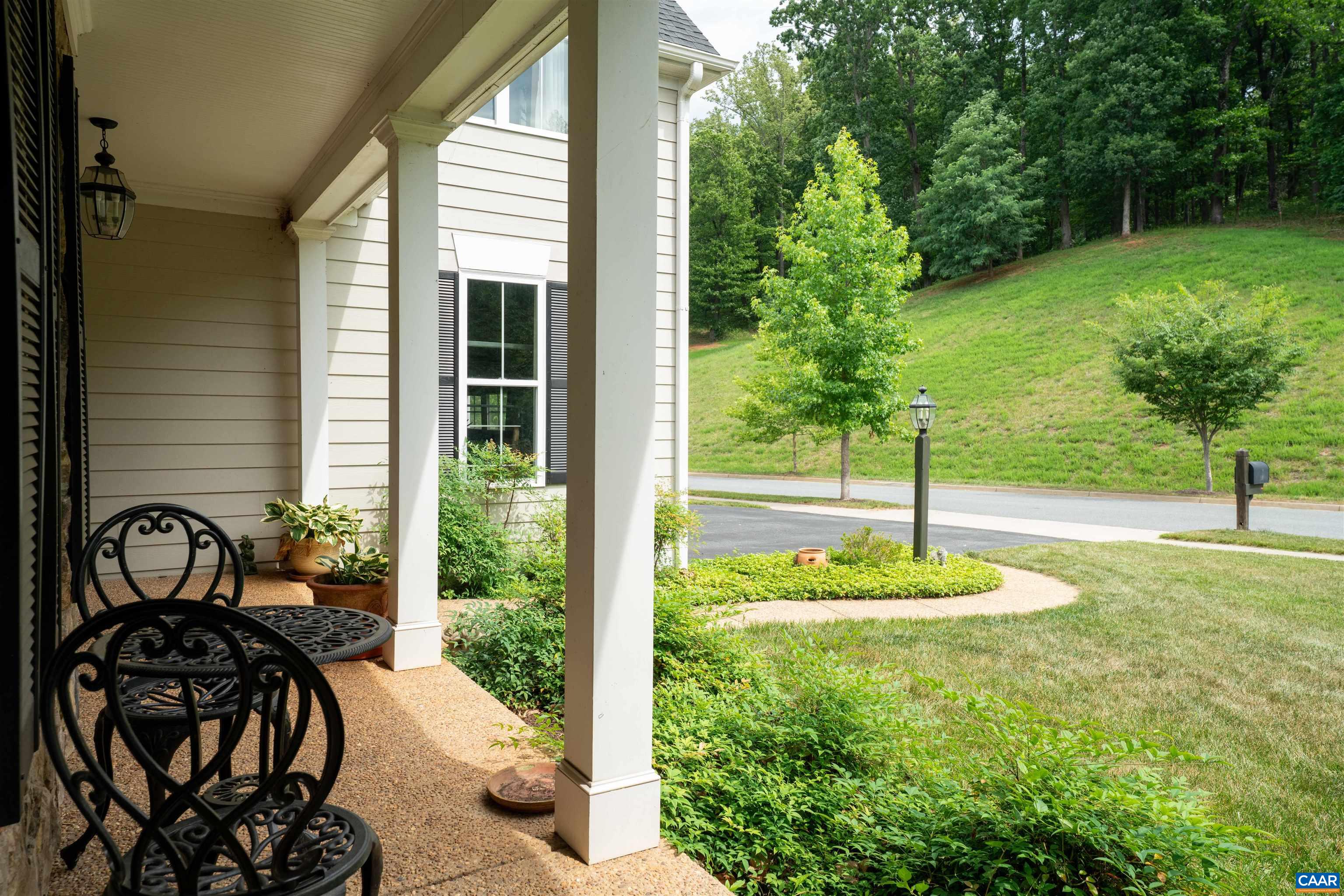 2246 Hyland Ridge Dr, Charlottesville, VA 22911 — photo 10