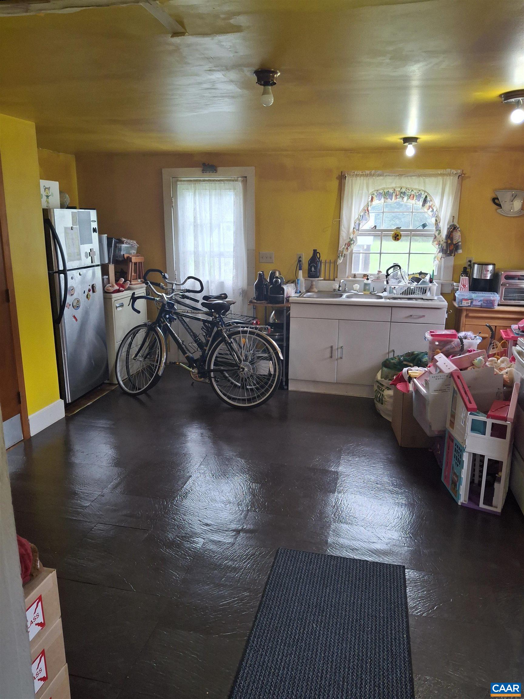 13917 S Constitution Rte, Scottsville, VA 24590 — photo 8