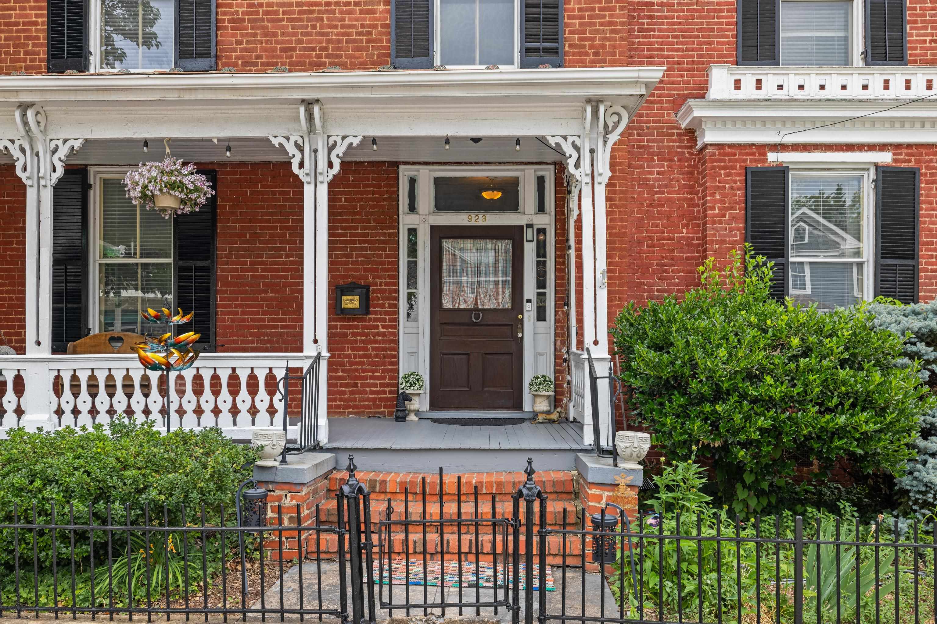 923 N Augusta St, Staunton, VA 24401 — photo 5