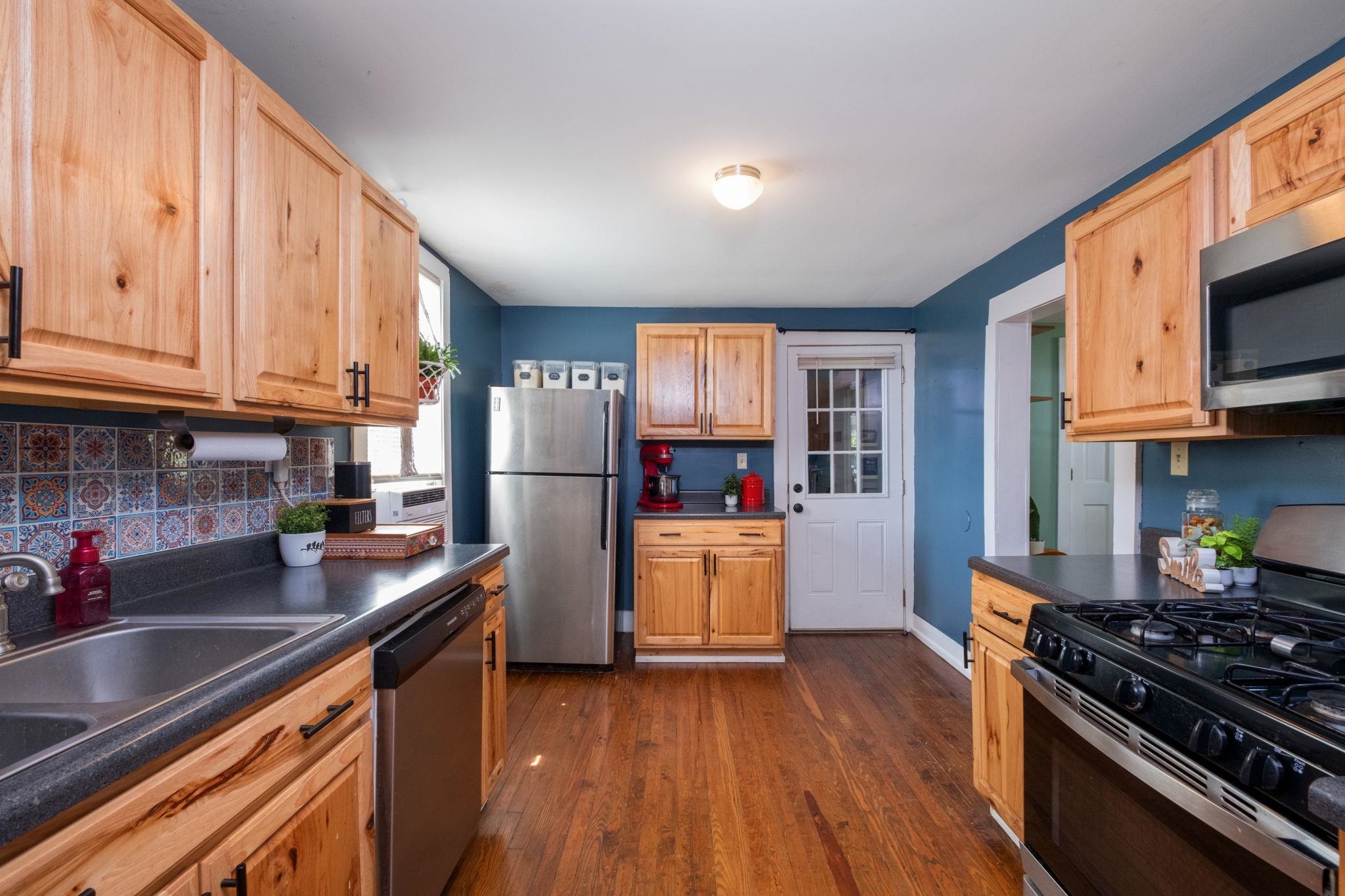 1620 Plunkett St, Staunton, VA 24401 — photo 4