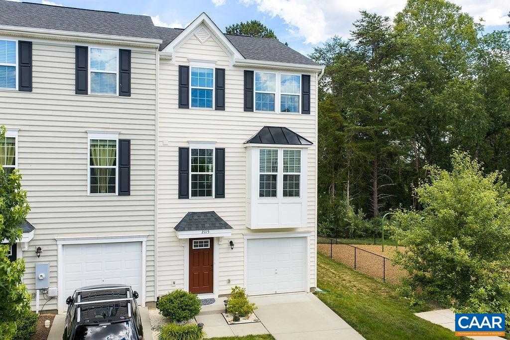 2115 Elm Tree Ct, Charlottesville, VA 22911